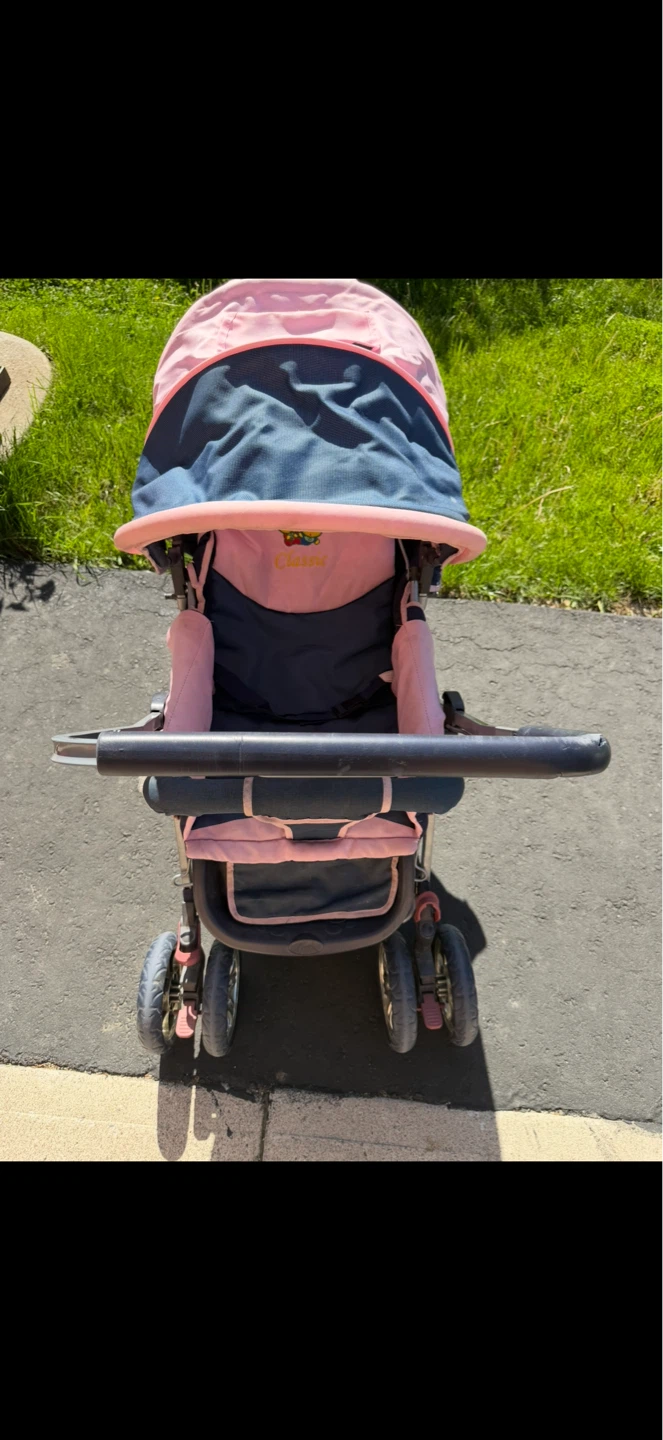 Stroller with Front and Back Facing - photo 2