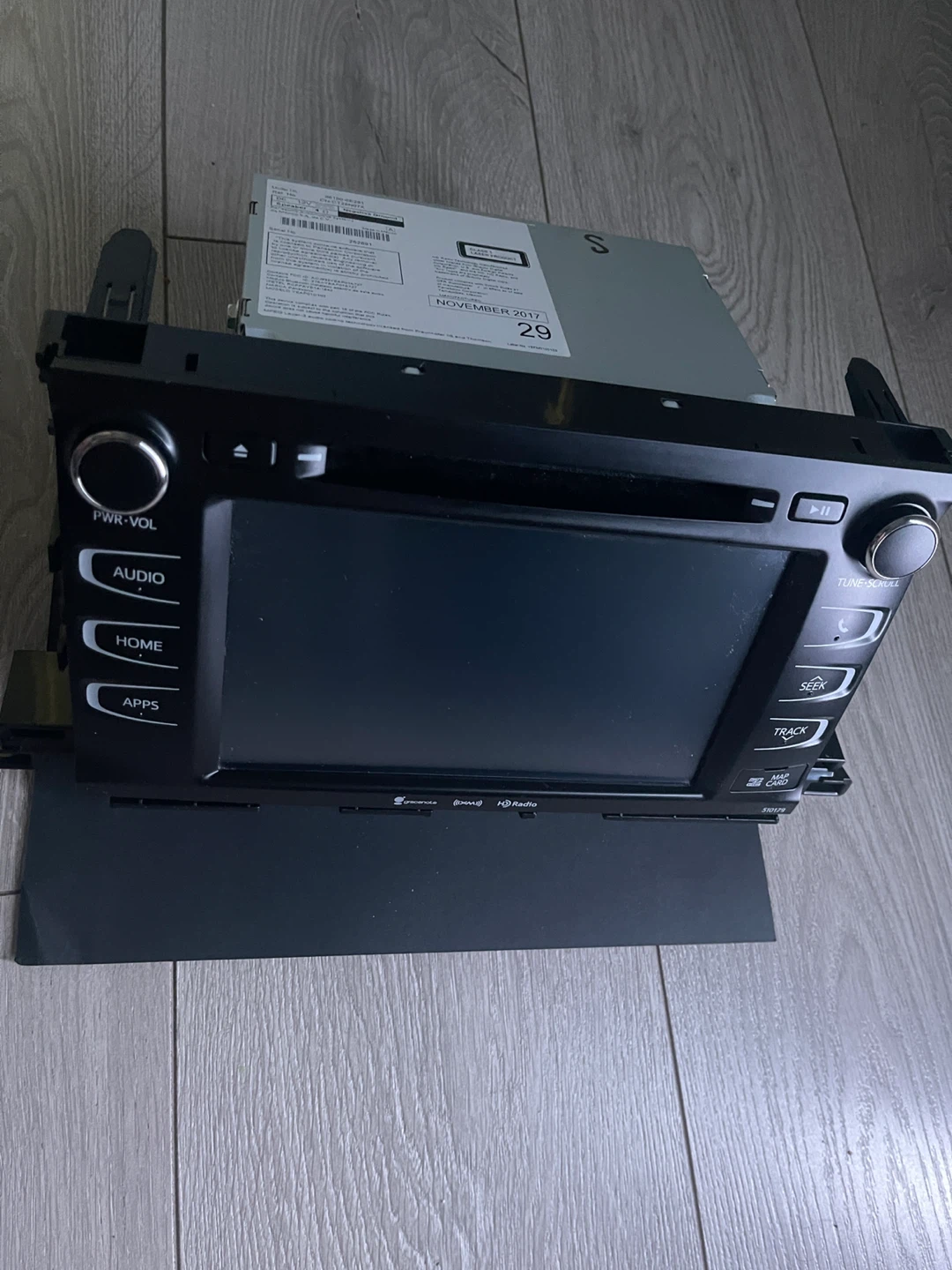 Toyota Highlander stereo system( Authentic toyota product) - photo 3