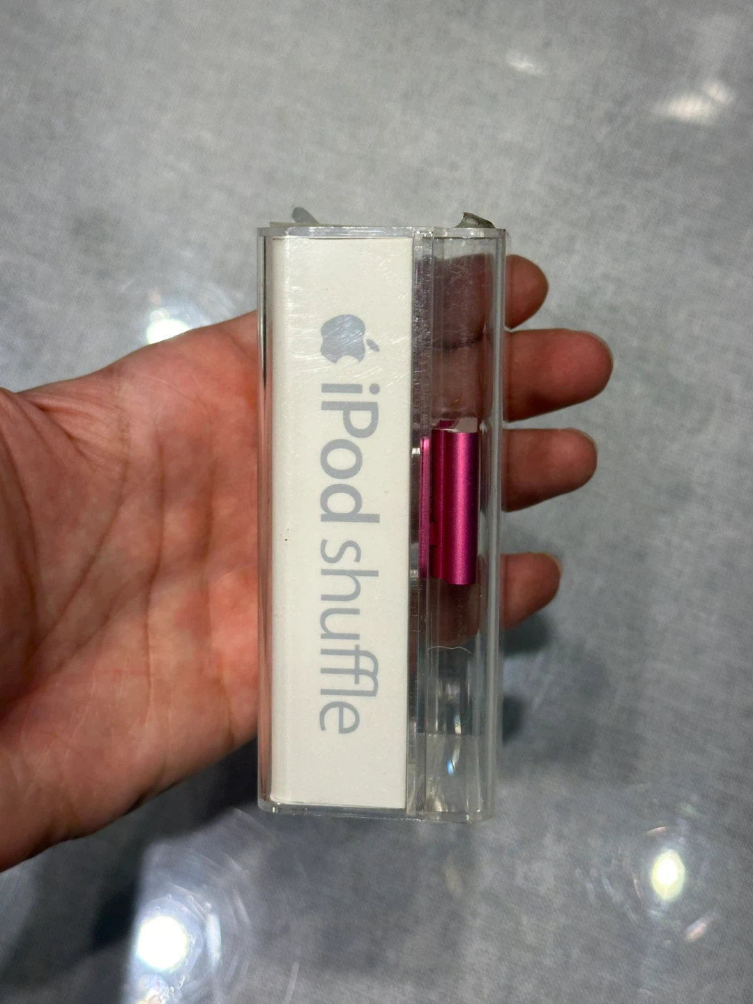 Apple iPod shuffle 2nd Gen 1GB Pink - photo 3