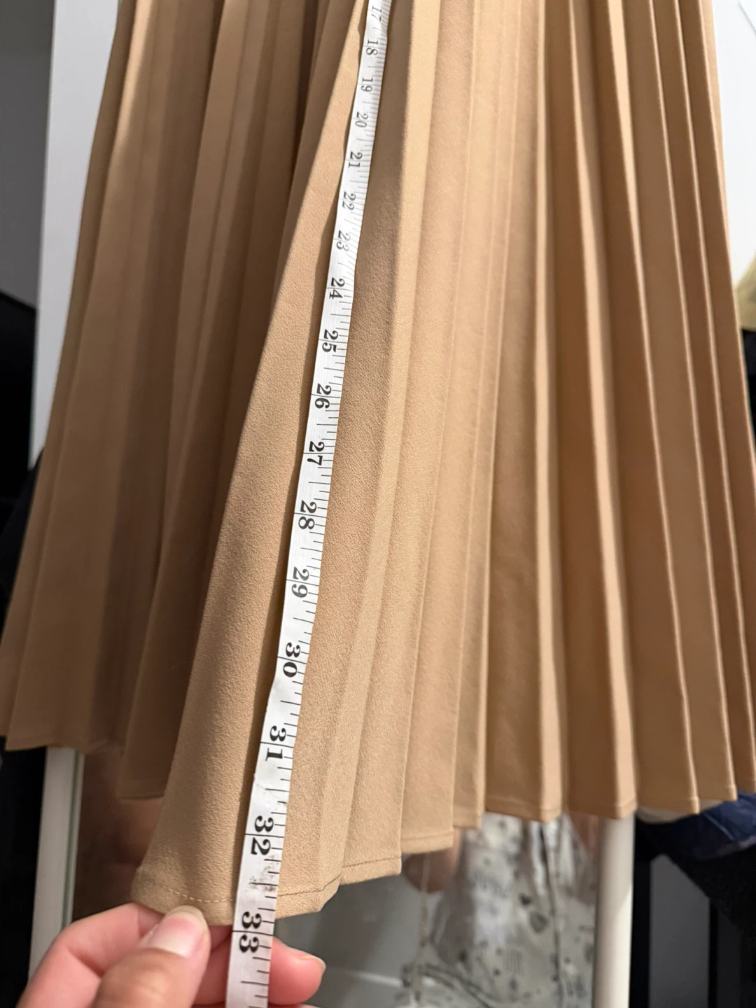 BRAND NEW. Zara Pleated Midi Skirt - Tan - Size S - photo 3