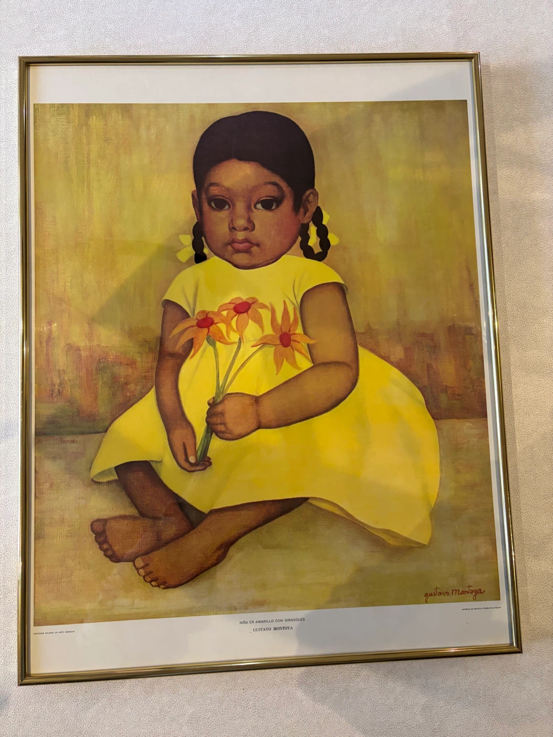 Gustavo Montoya Niña en Amarillo con Girasoles Art Print - photo 3