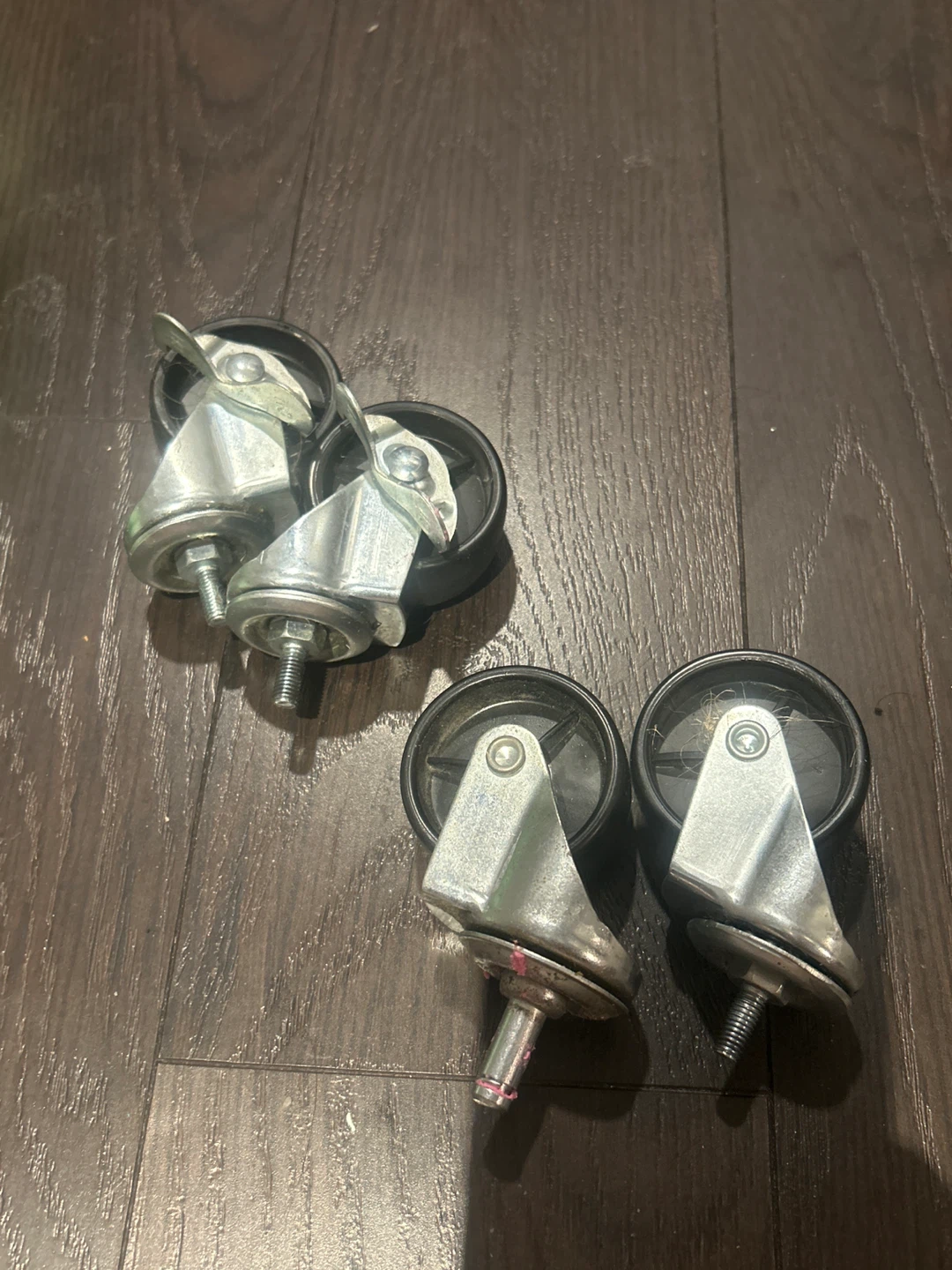 Set of 4 Swivel Casters