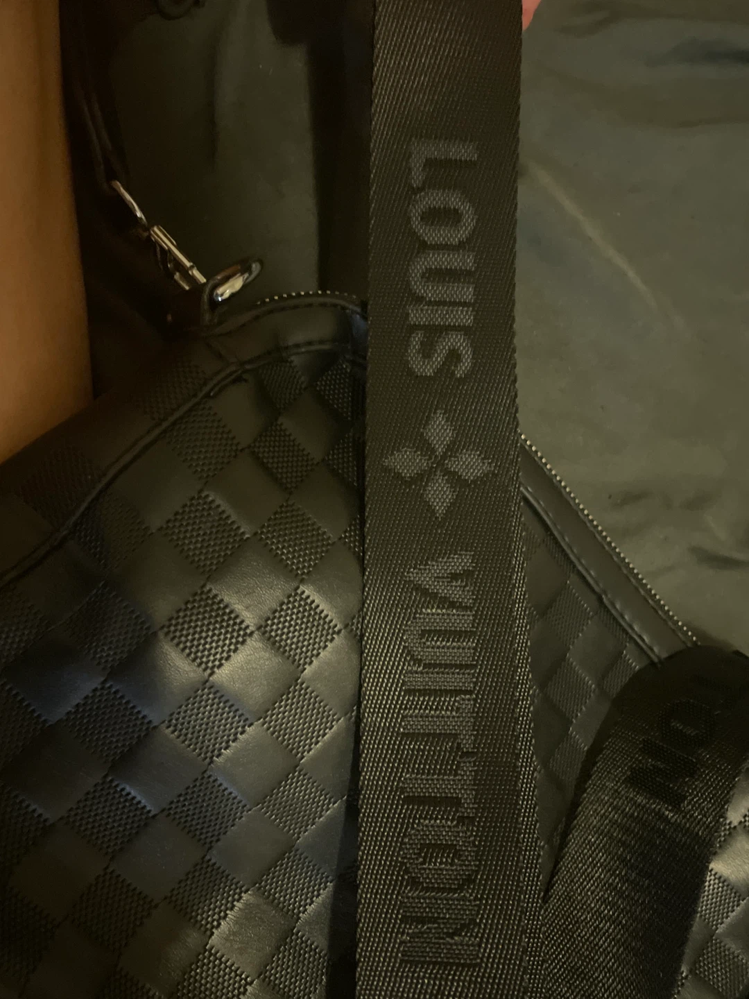 Louis Vuitton Crossbody Bag - Black - photo 2