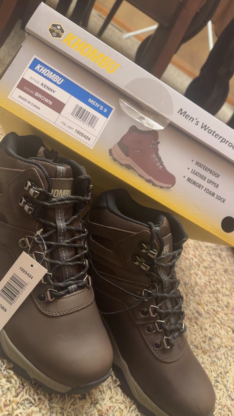 Khombu Men's Waterproof Hiker Boots - Size 9 - photo 3