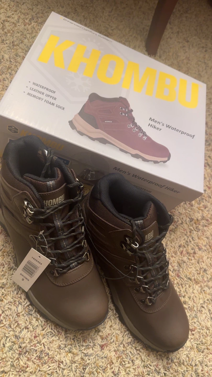 Khombu Men's Waterproof Hiker Boots - Size 9 - photo 2