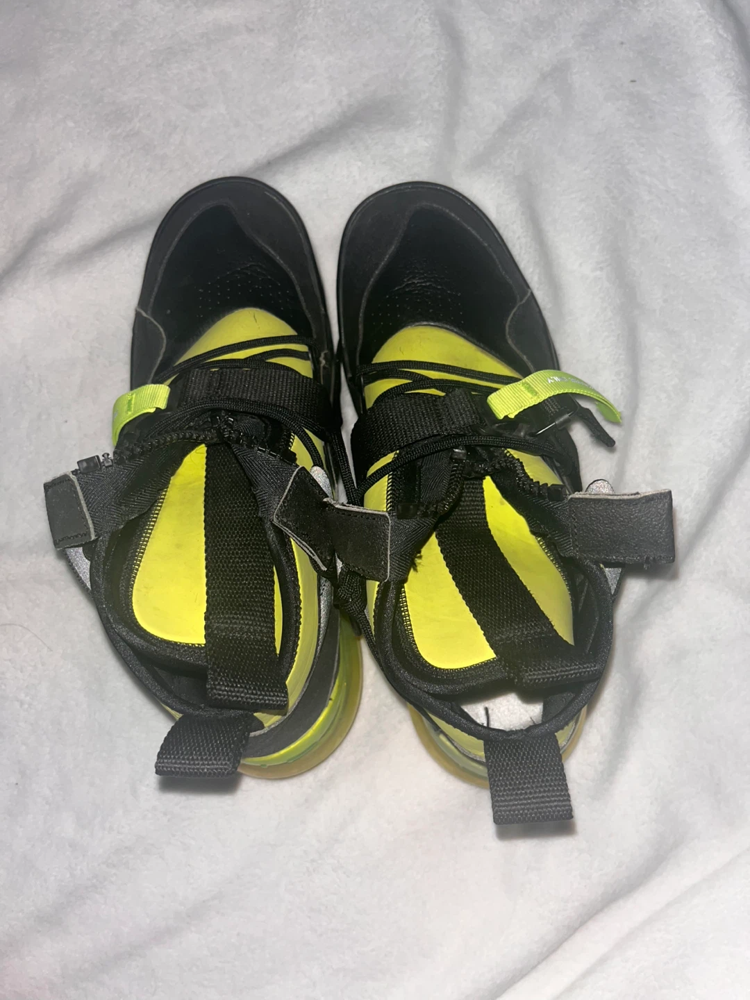 Nike Air Force 270 Utility 'Volt' - photo 3