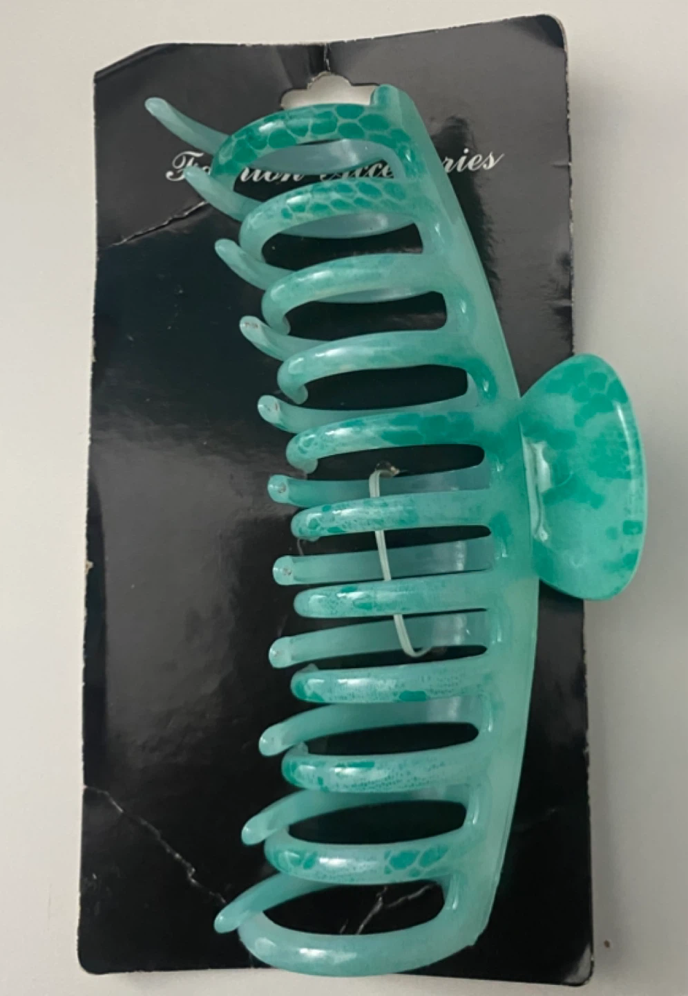 (FREE) Green Marble Claw Clip
