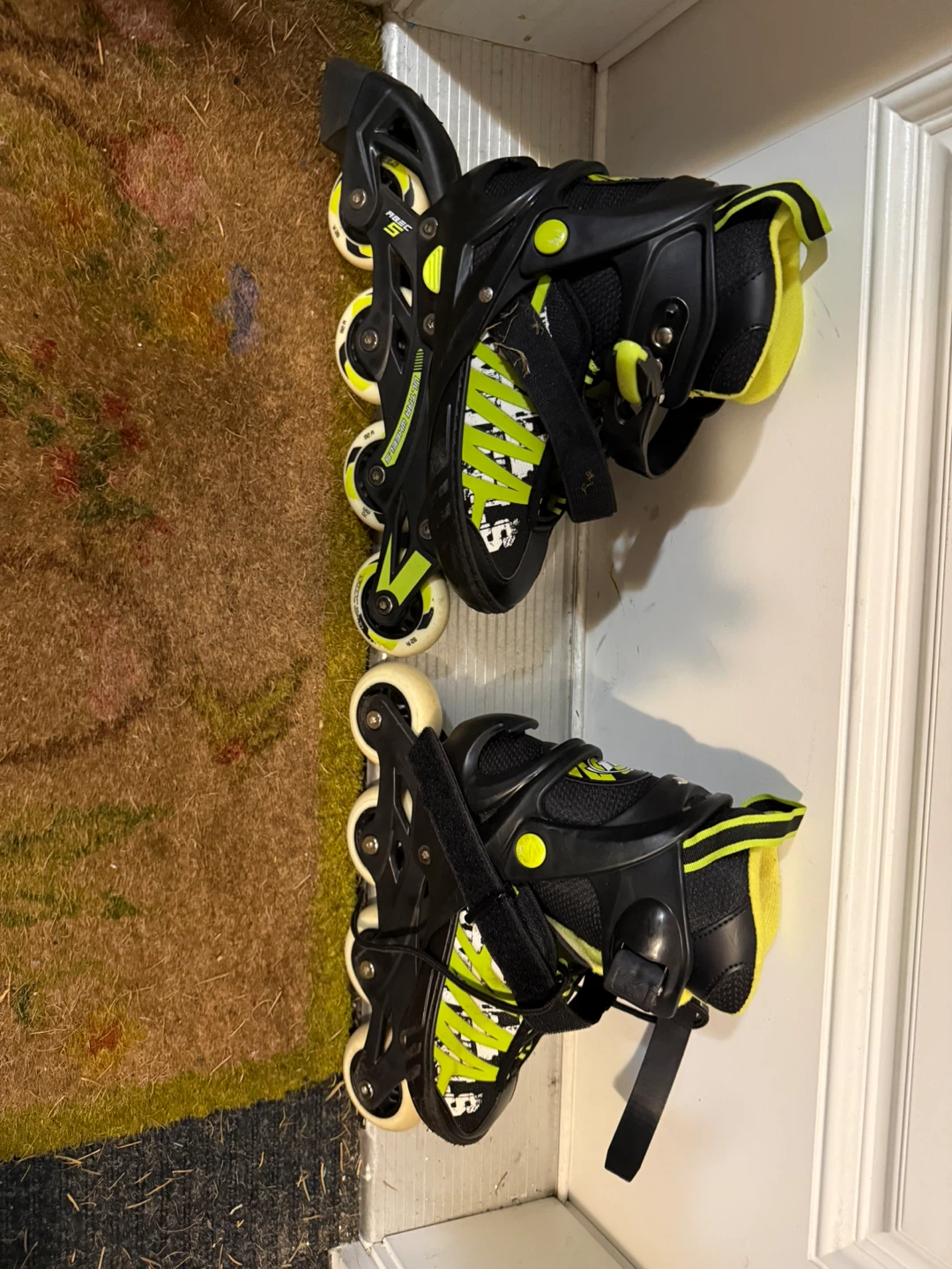 Inline Skates Black & Neon Boy Adjustable Sizing 5-8 - photo 2