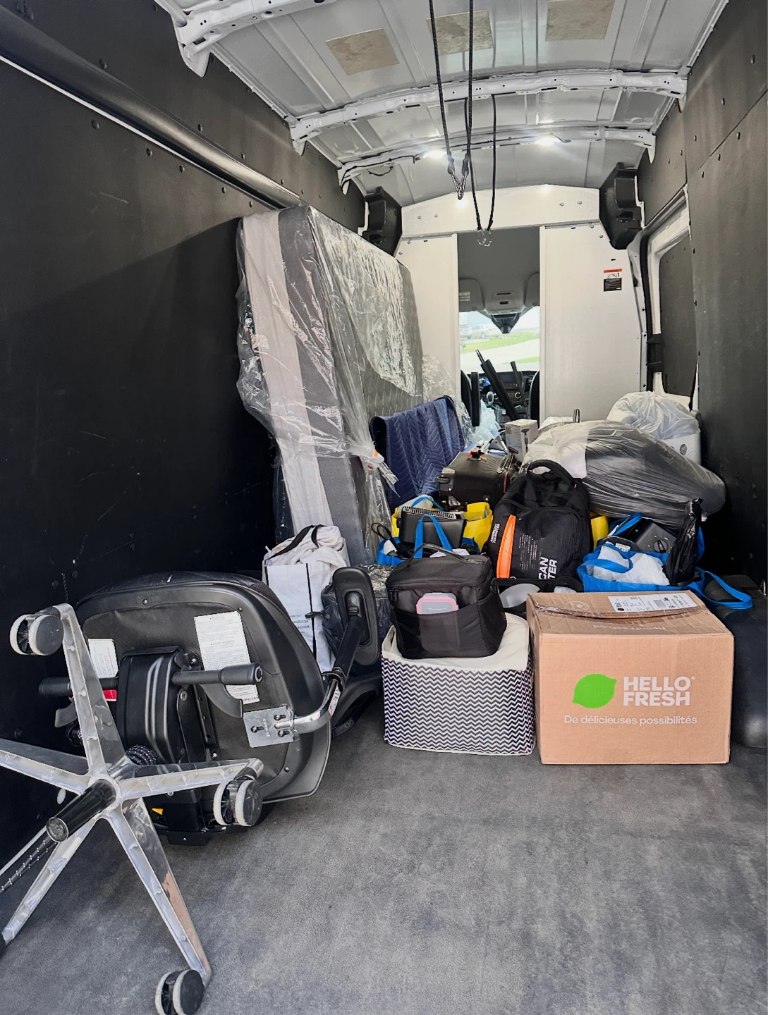 Moving, residential furniture delivery
