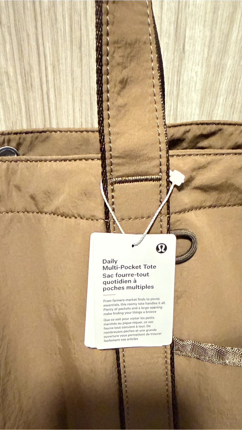 Lululemon Tote Bag (NEW) - photo 3