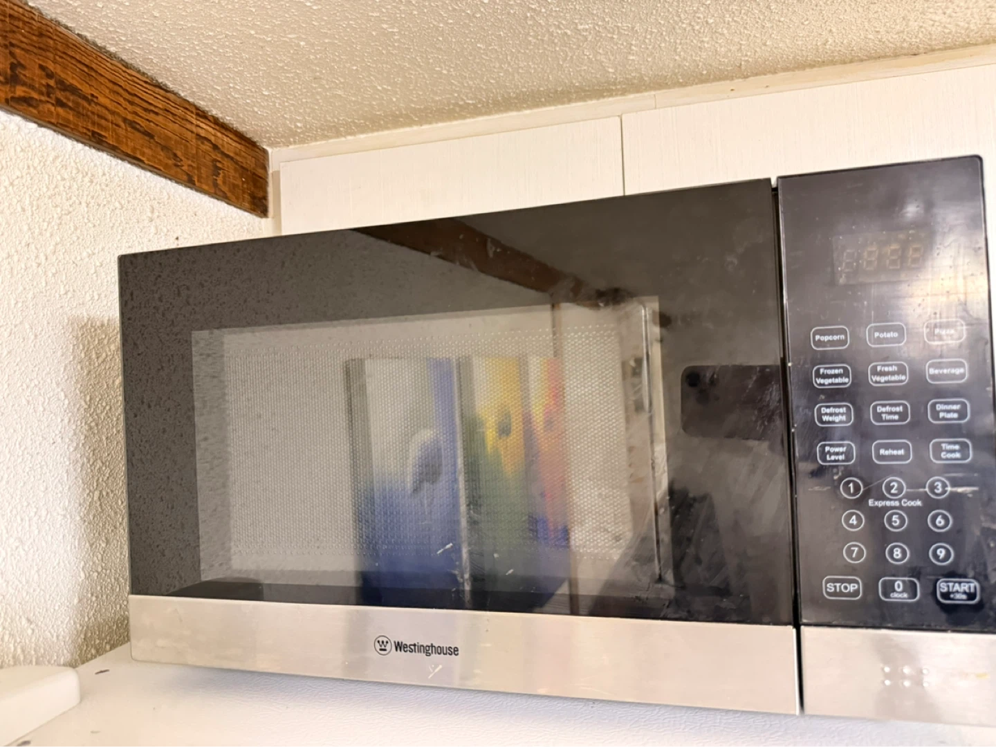 Westinghouse Microwave - photo 2