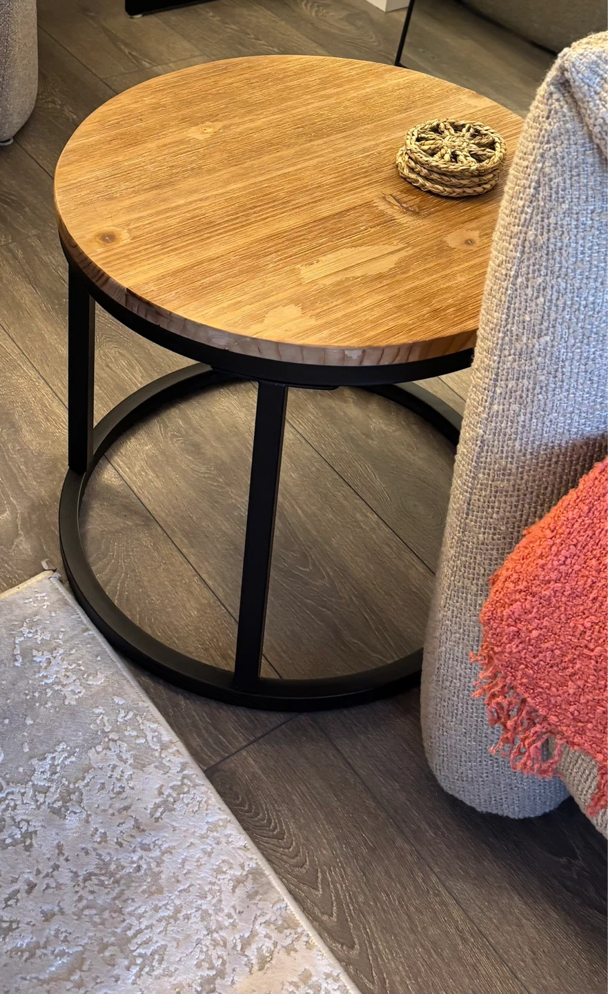 Matching Table Set ( 3 pieces ) - photo 2