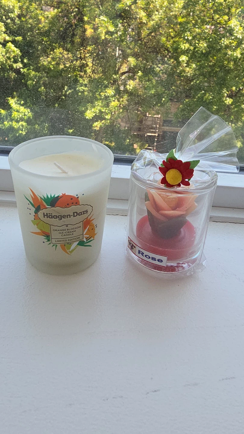 Häagen-Dazs Orange Blossom Ice-Cream Candle