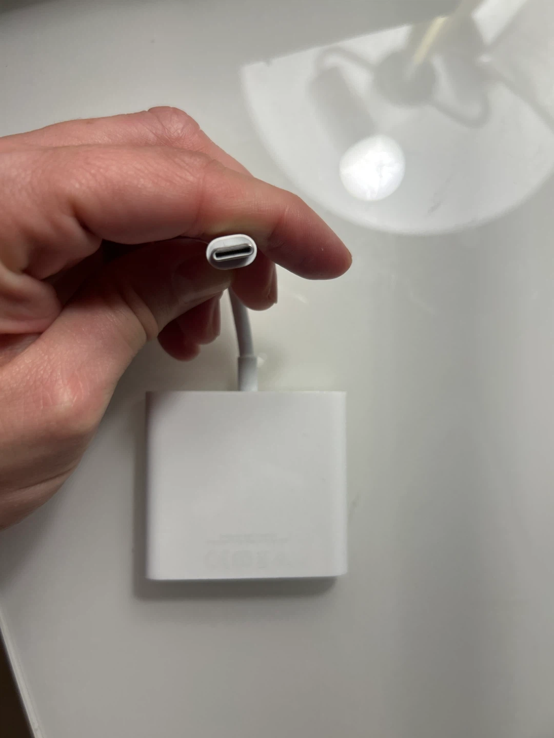 Apple USB-C Digital AV Multiport Adapter - photo 5