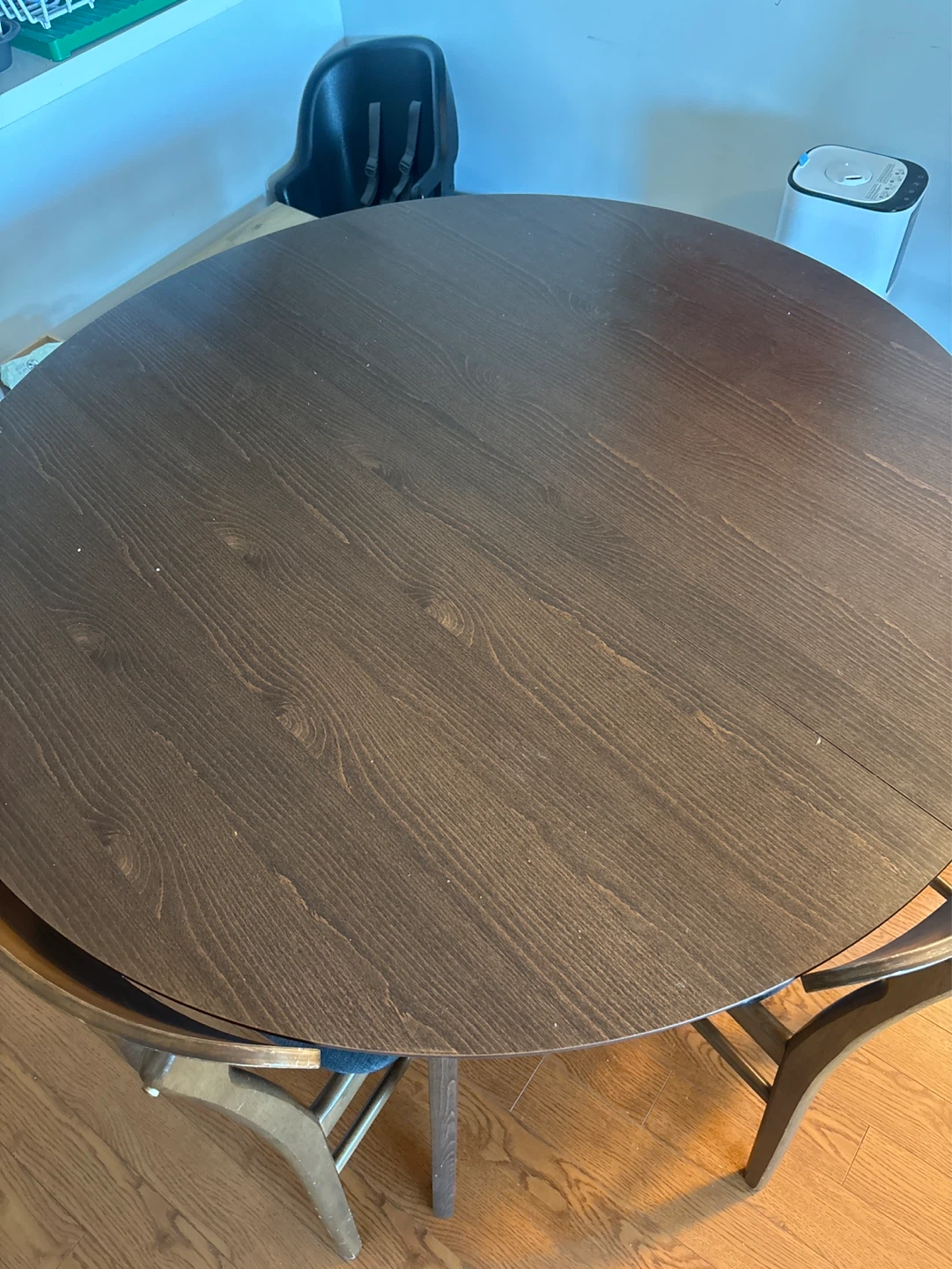 Structube Round Extendable Dining Table - photo 2
