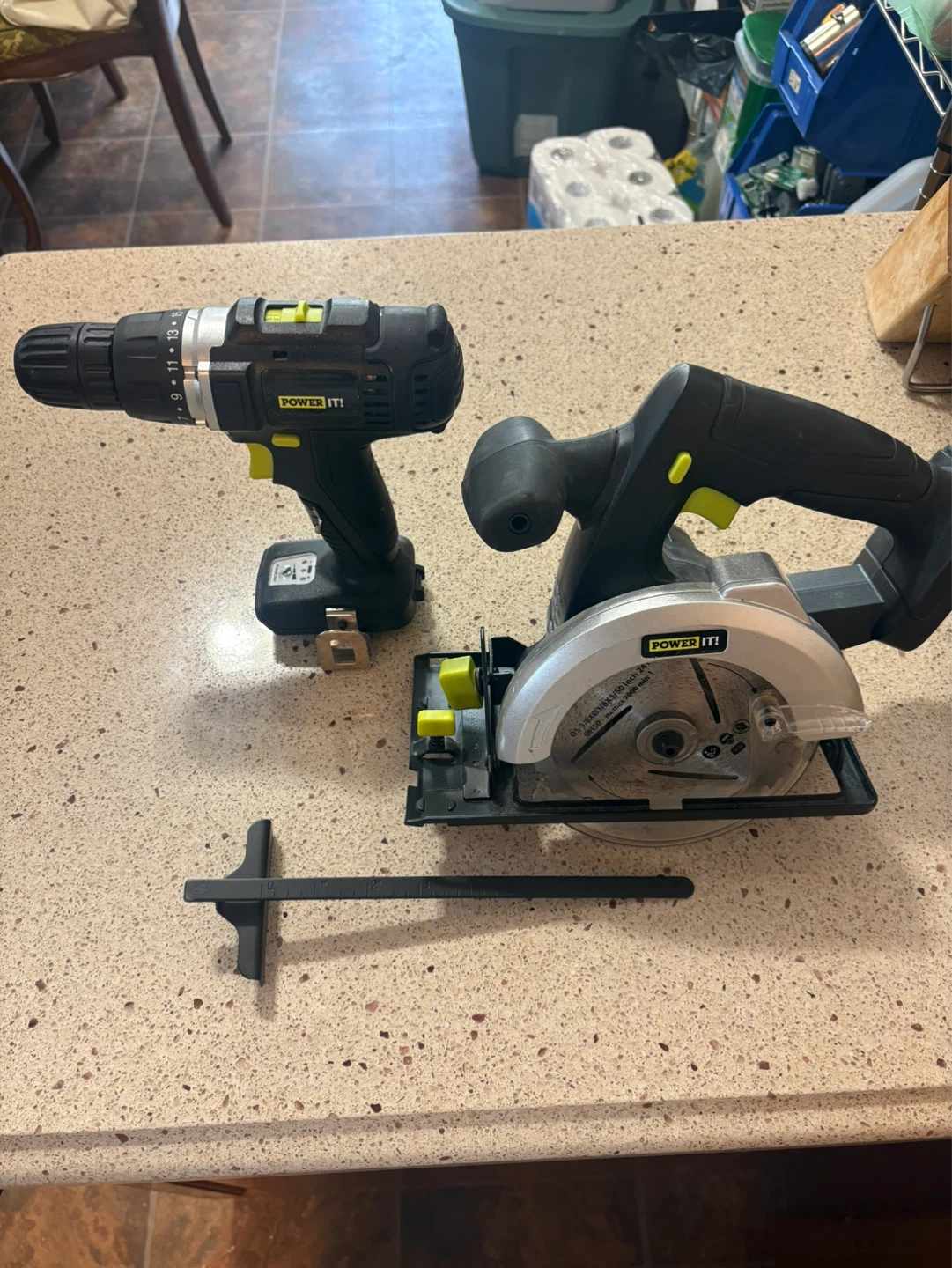 POWER IT! Cordless Drill and Circular Saw Set