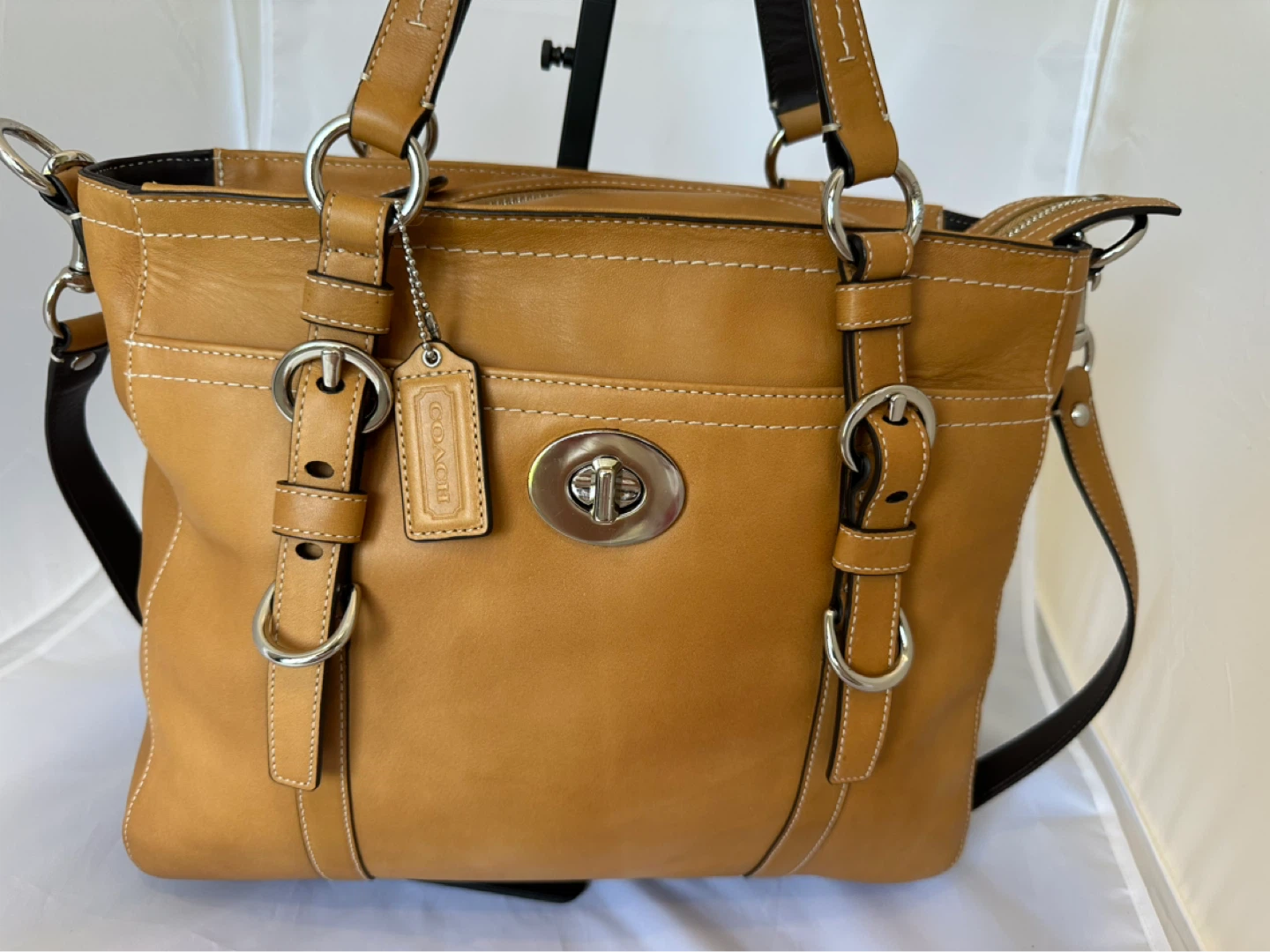 Vintage Coach Chelsea Leather F14015 Tan Leather