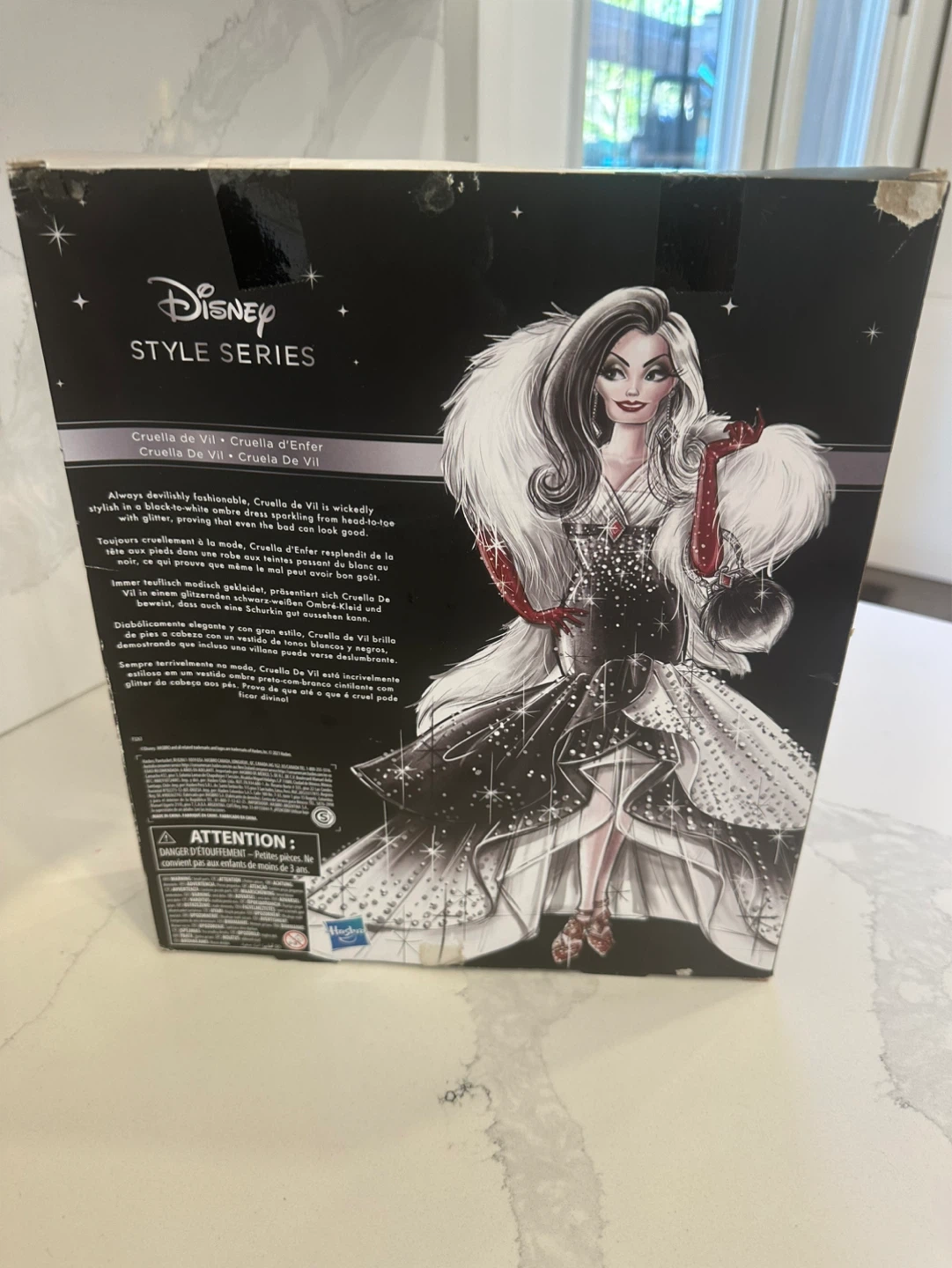 Disney Villans 2021 Cruella de vil collectors - photo 5