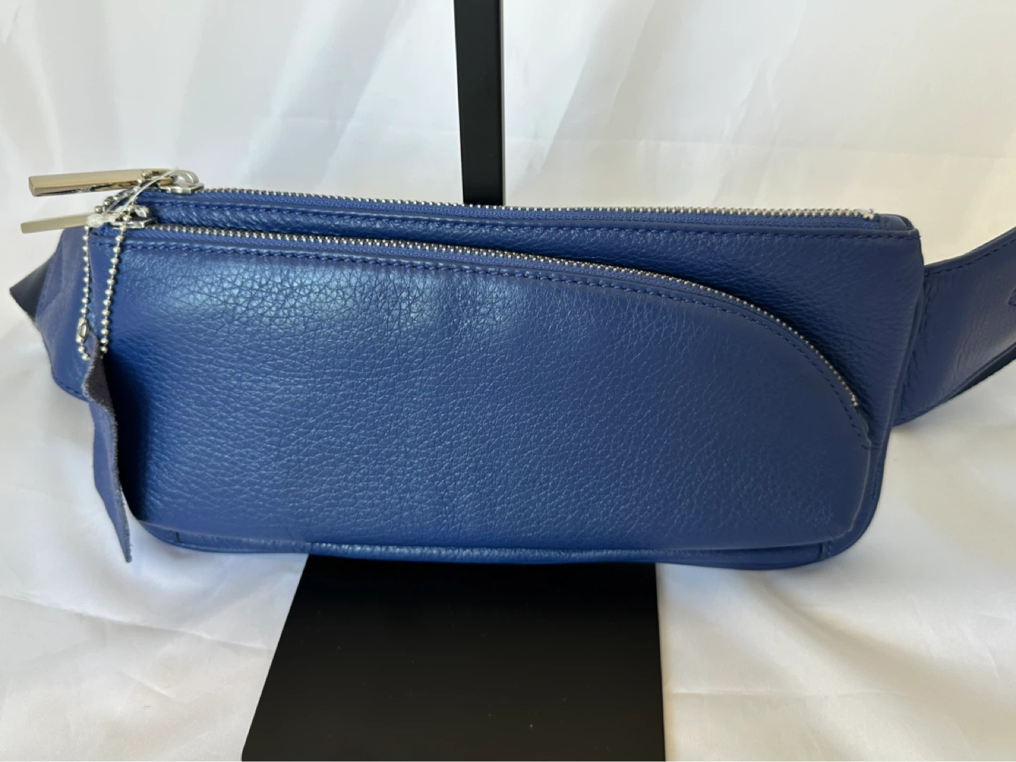 Vintage Danier Blue Leather Crossbody Belt Bag Fanny Pack  NWT
