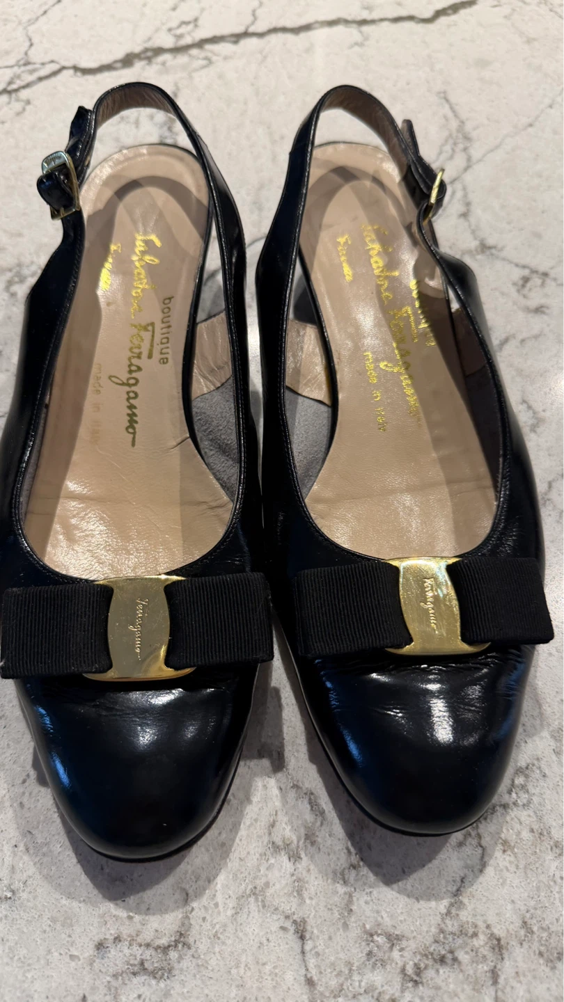 7.5Salvatore Ferragamo Black Patent Leather Slingbacks with Bow