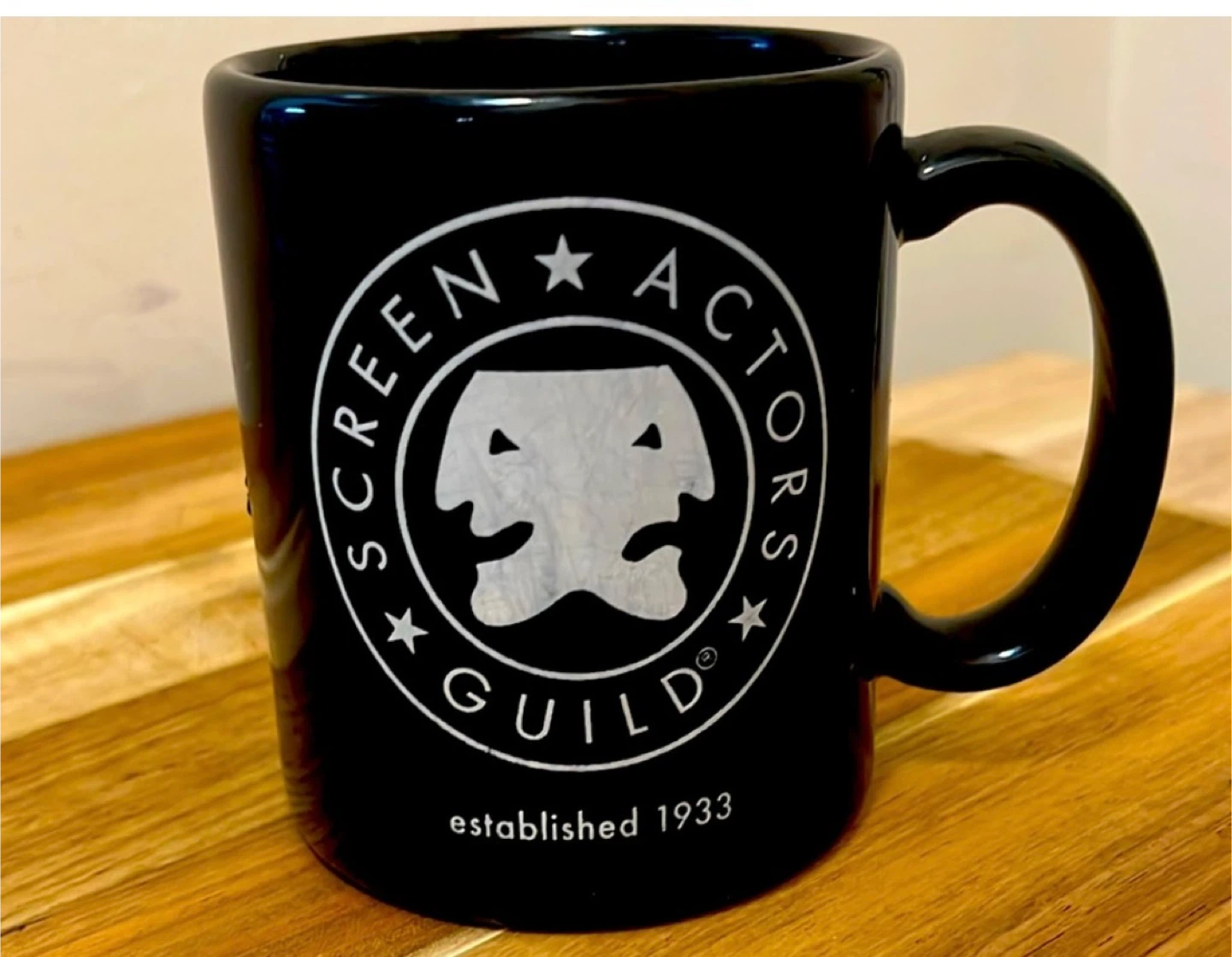 Screen Actors Guild black ceramic logo Mug - photo 2