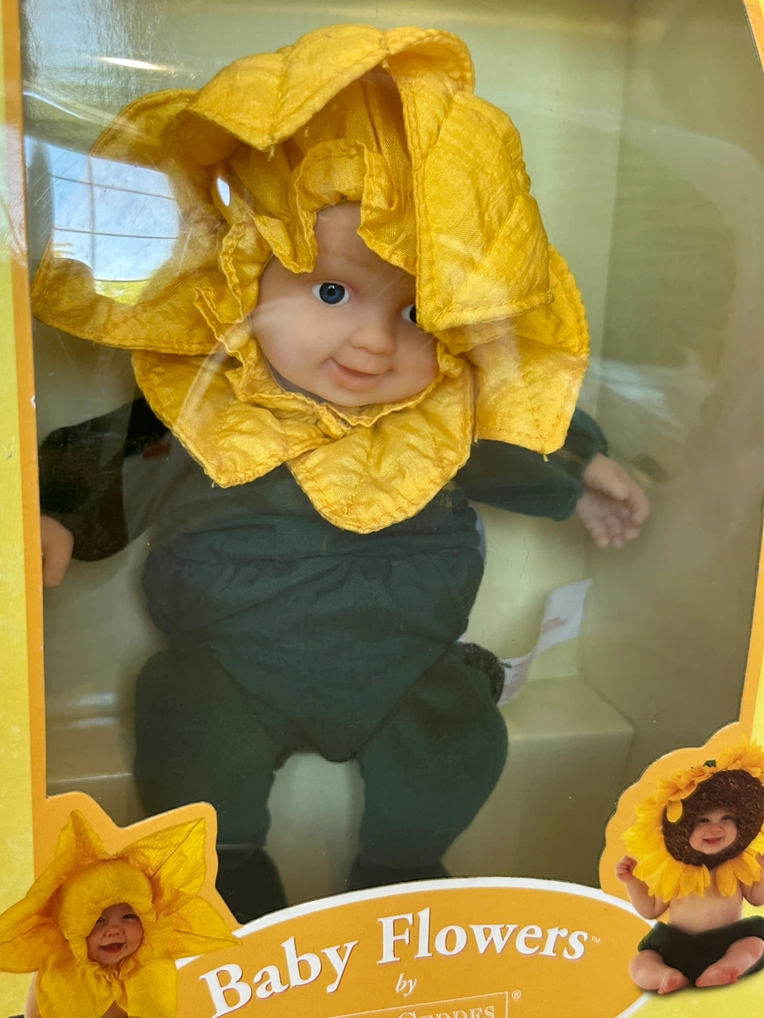 Anne Geddes Baby Flowers Daffodil Doll 2006 Collection - photo 2
