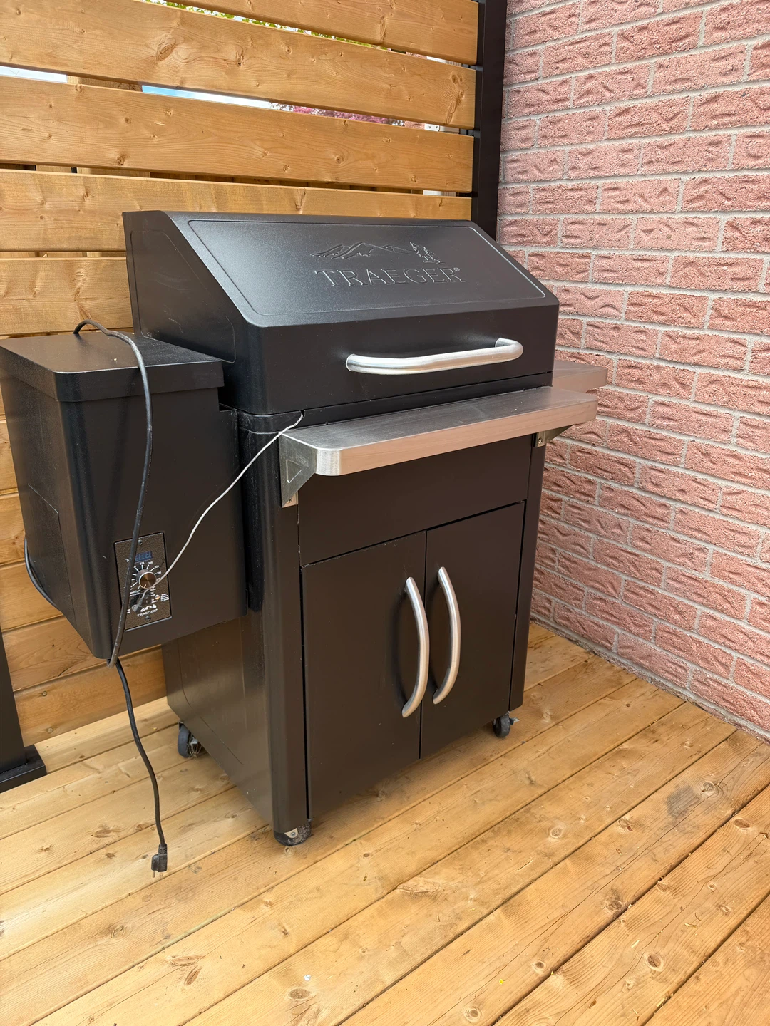 Traeger Silverton Pellet Grill