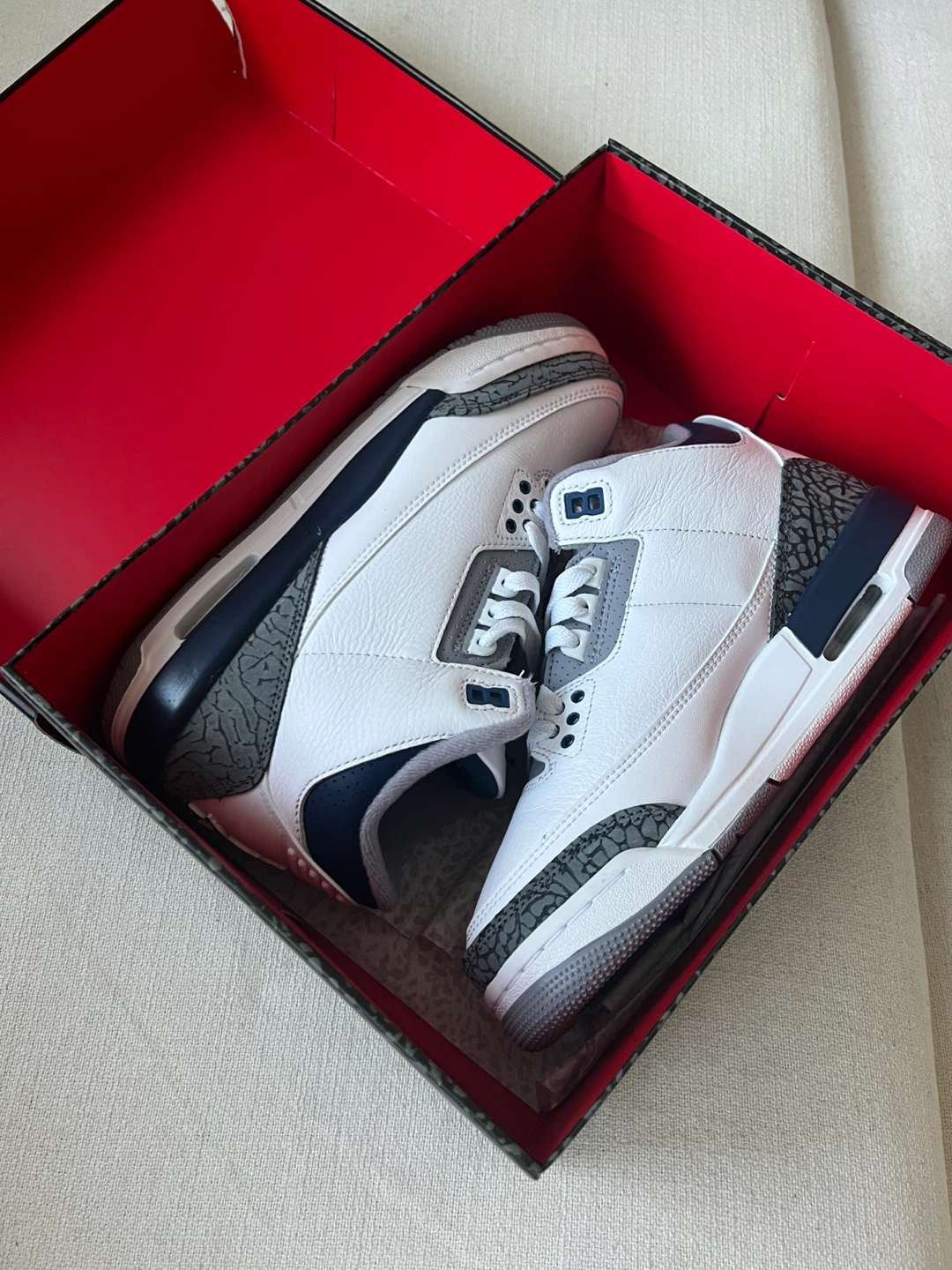 Air Jordan 3 Retro (midnight navy) 6.5Y/7.5W