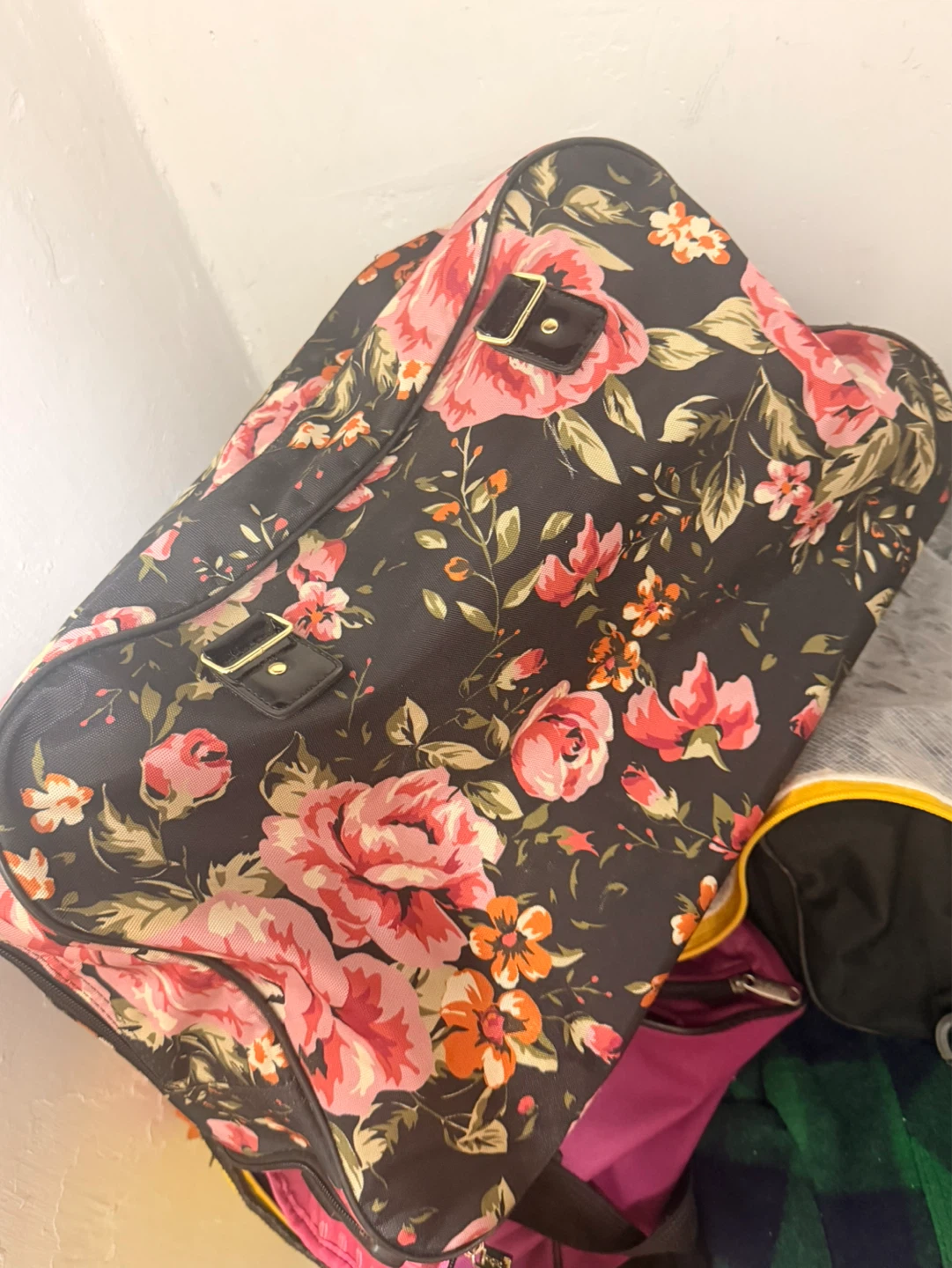 Bebe Floral Rolling Luggage Bag - photo 3