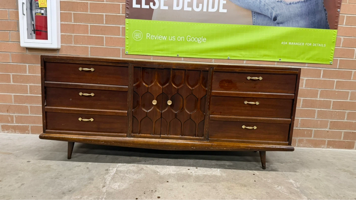 Vintage Mid-Century Modern Dresser