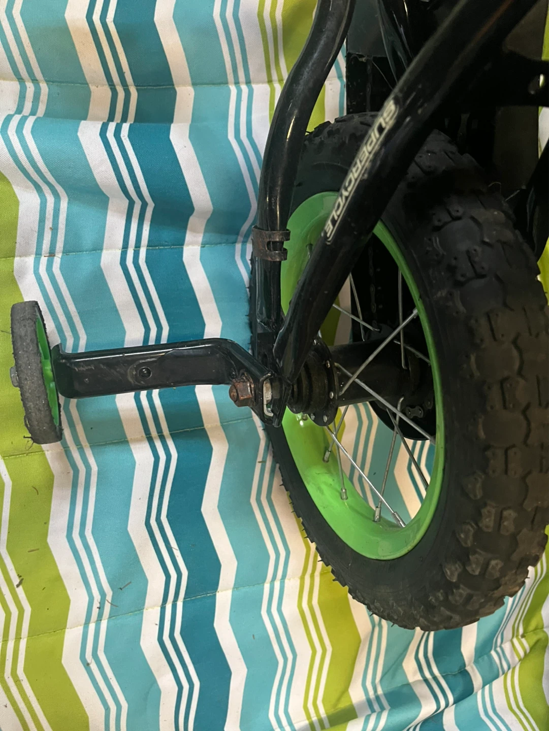 Supercycle Moon Rider Kids Bike with Paw Patrol Bell - photo 4