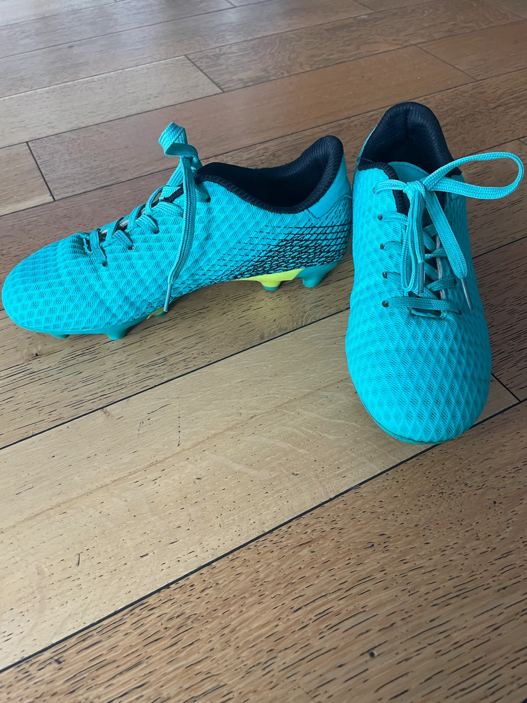 Soccer Cleats sz1