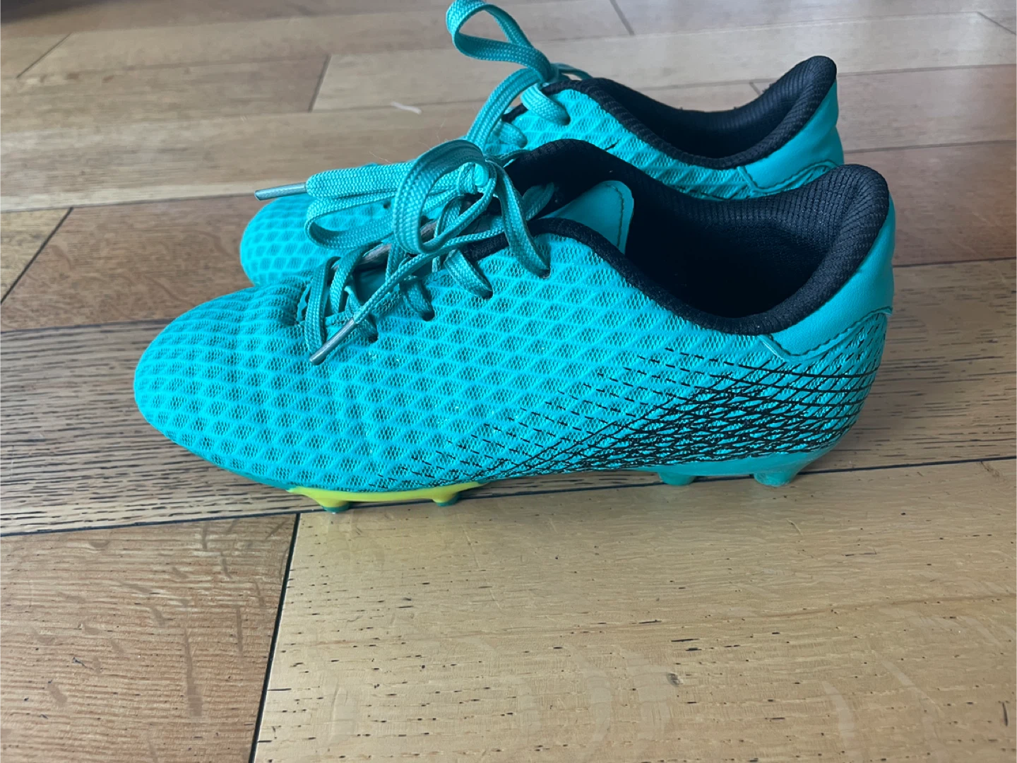 Soccer Cleats sz1 - photo 3