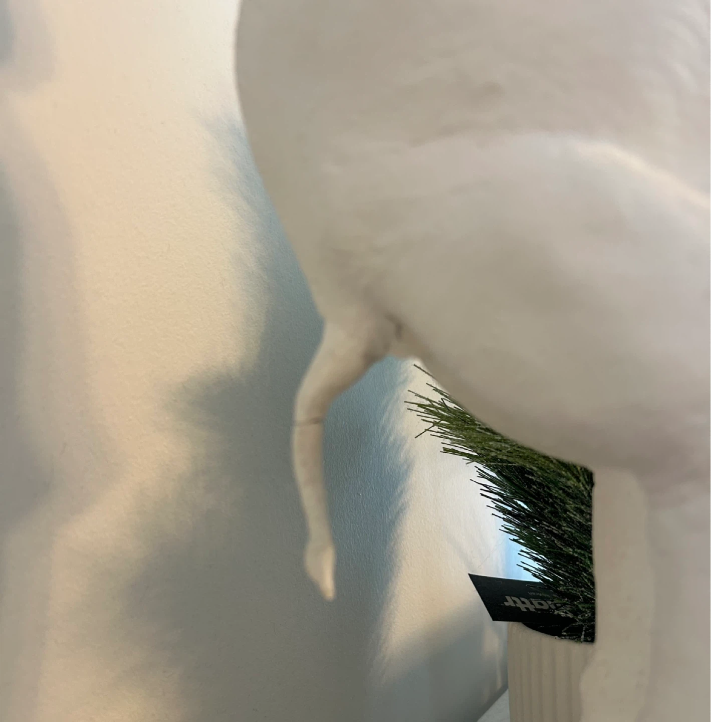 White Elephant Statue with Ball - photo 2