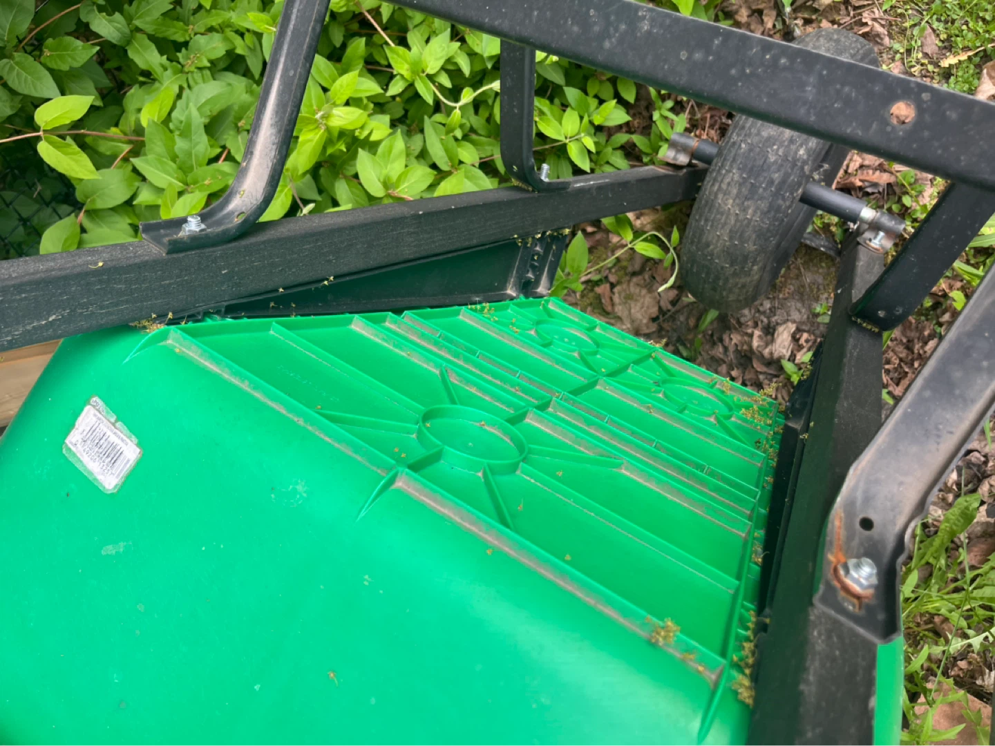 Practica Green Wheelbarrow - photo 2