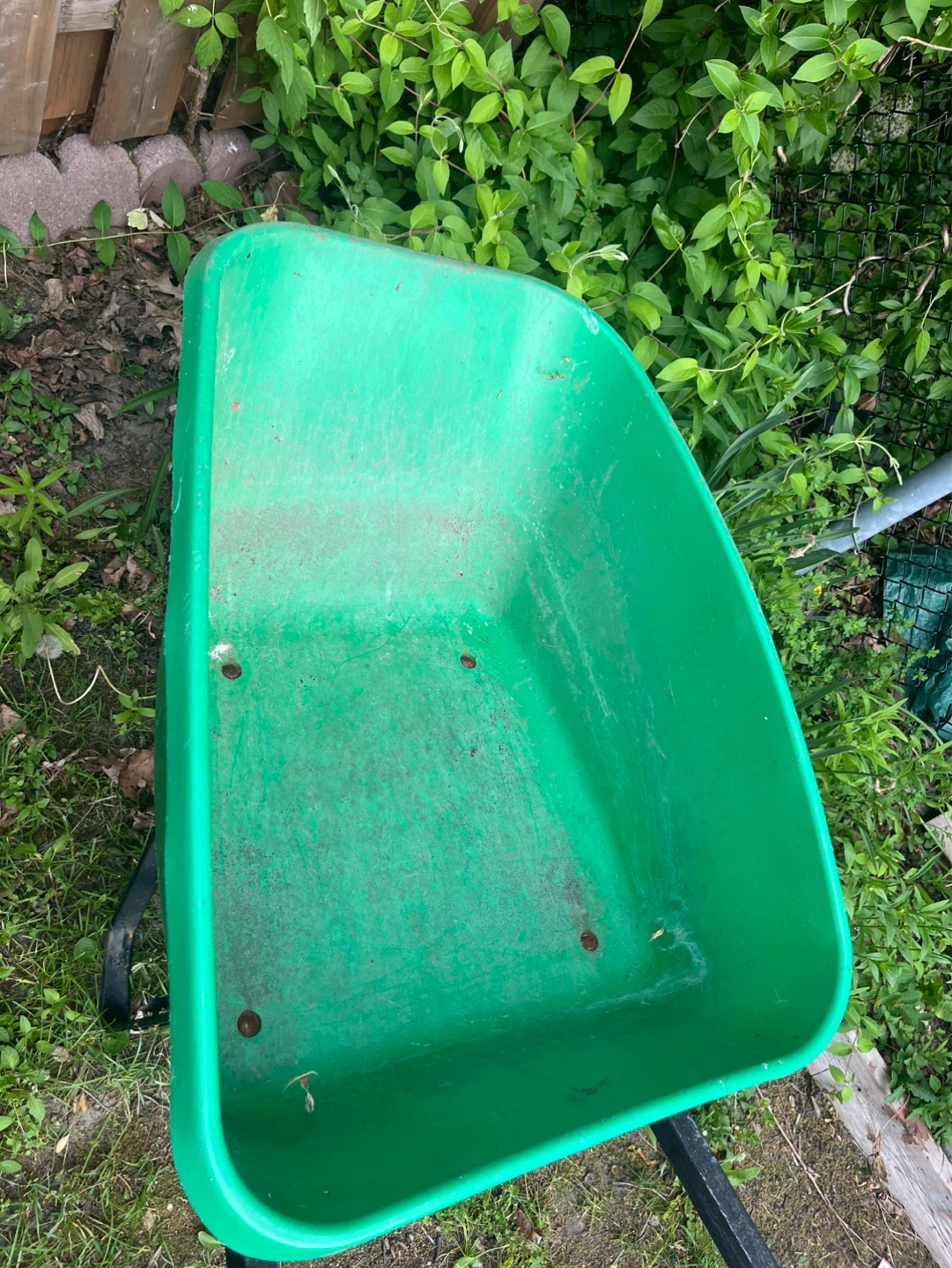 Practica Green Wheelbarrow - photo 4
