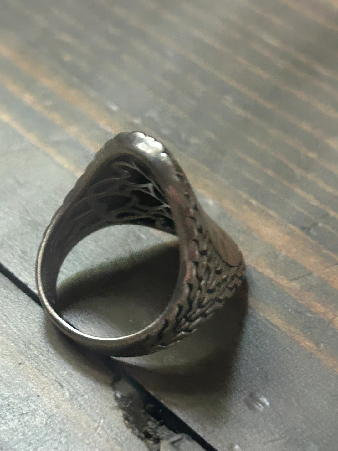 Vintage Hammered Oval Signet Ring - incredible quality! - photo 5