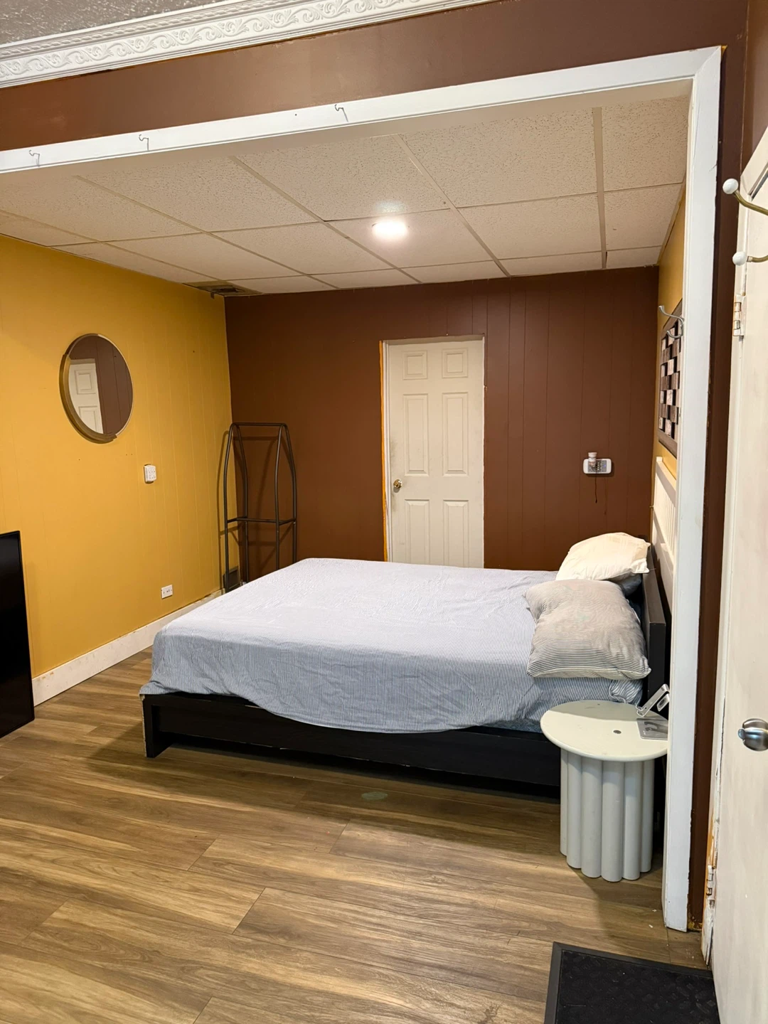 Private room available for rent