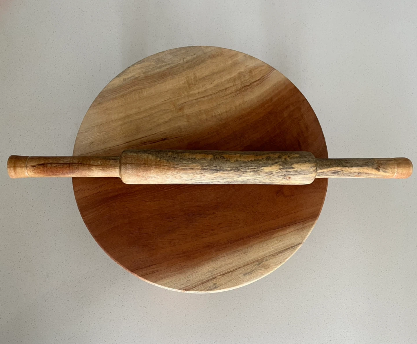 Rolling pin with board / chakla belan