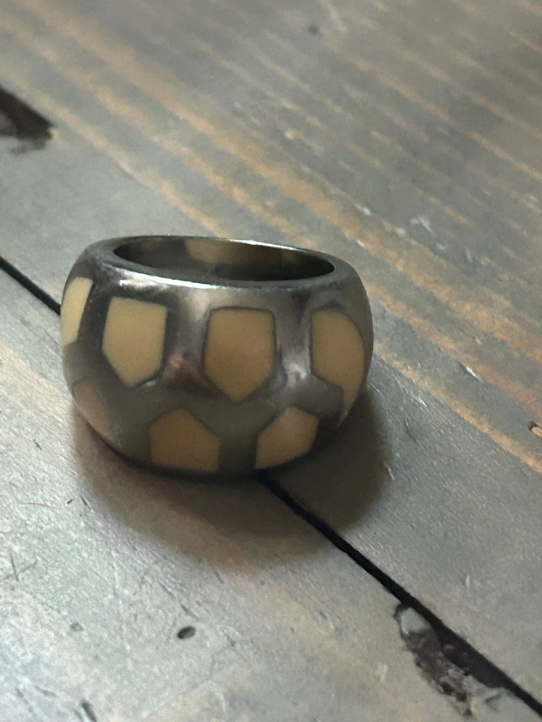 Vintage Ring with Cream & Silver Pattern - incredible quality!