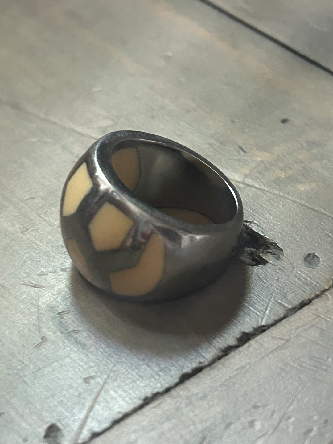 Vintage Ring with Cream & Silver Pattern - incredible quality! - photo 5