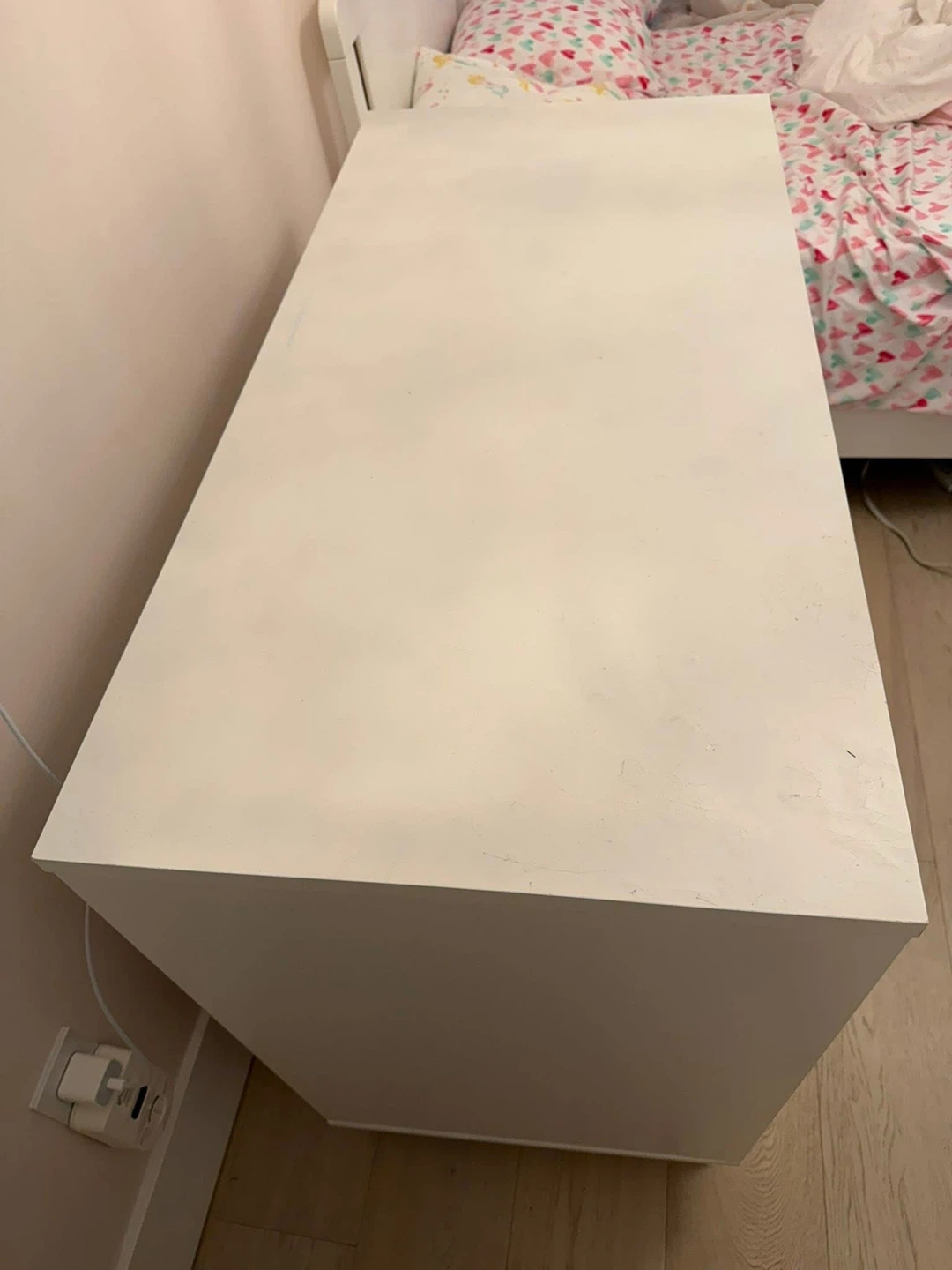 White Dresser with 3 Drawers and Cabinet - photo 2