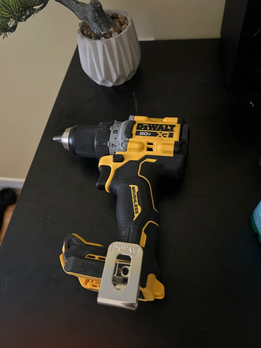 DEWALT DCD800 Brushless 20V xr