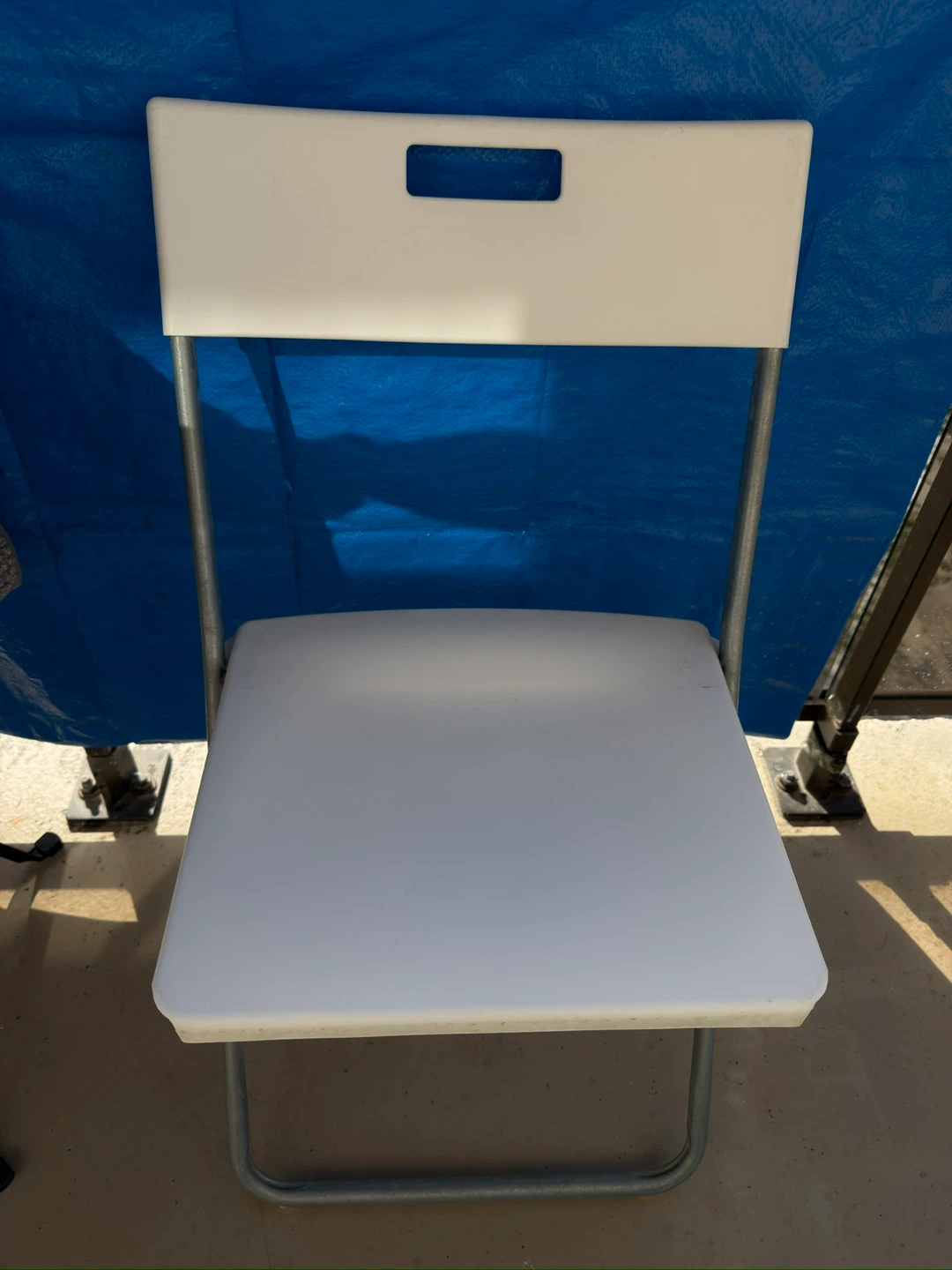 White Folding Chairs (Set of 4)ikea