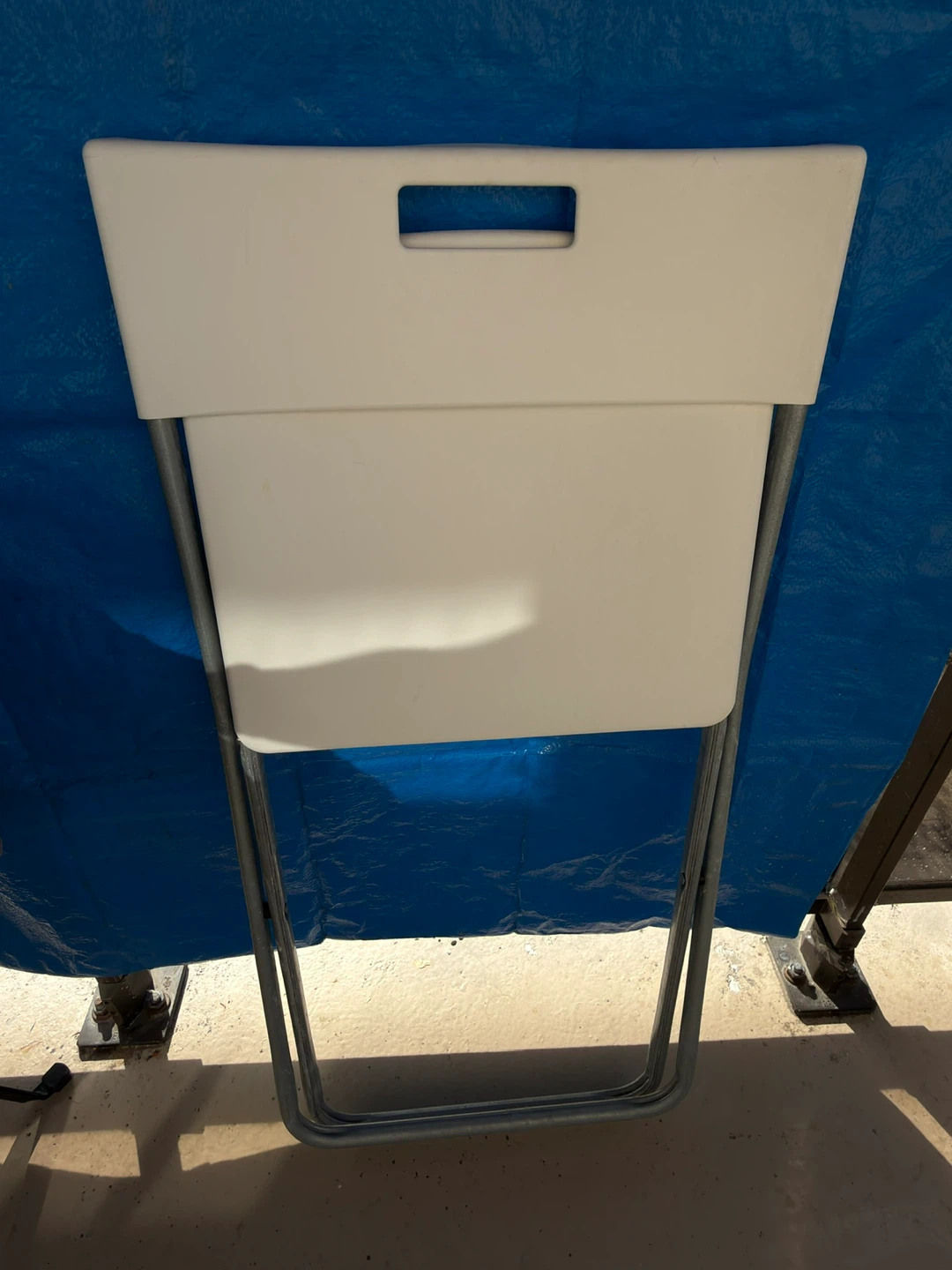 White Folding Chairs (Set of 4)ikea - photo 2