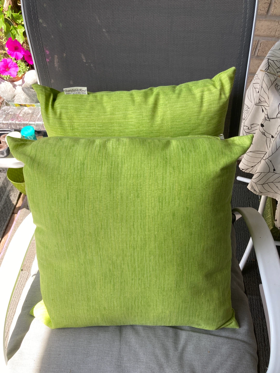 2 outdoor Sheridan @ Home Green Accent Pillows - photo 2