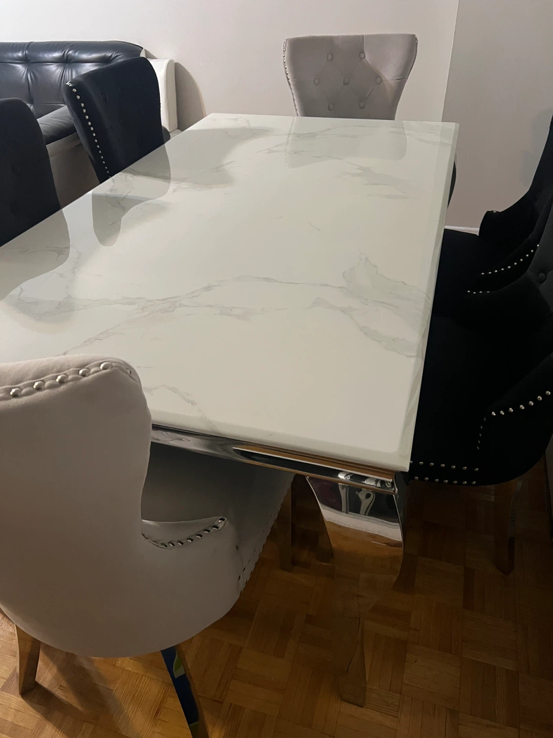 White Marble Dining Table with 6 Chairs - photo 2