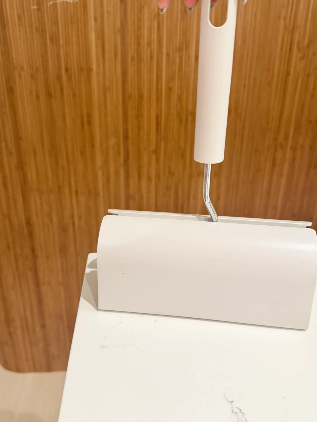 Reusable Lint Roller with Extra Rolls - photo 3