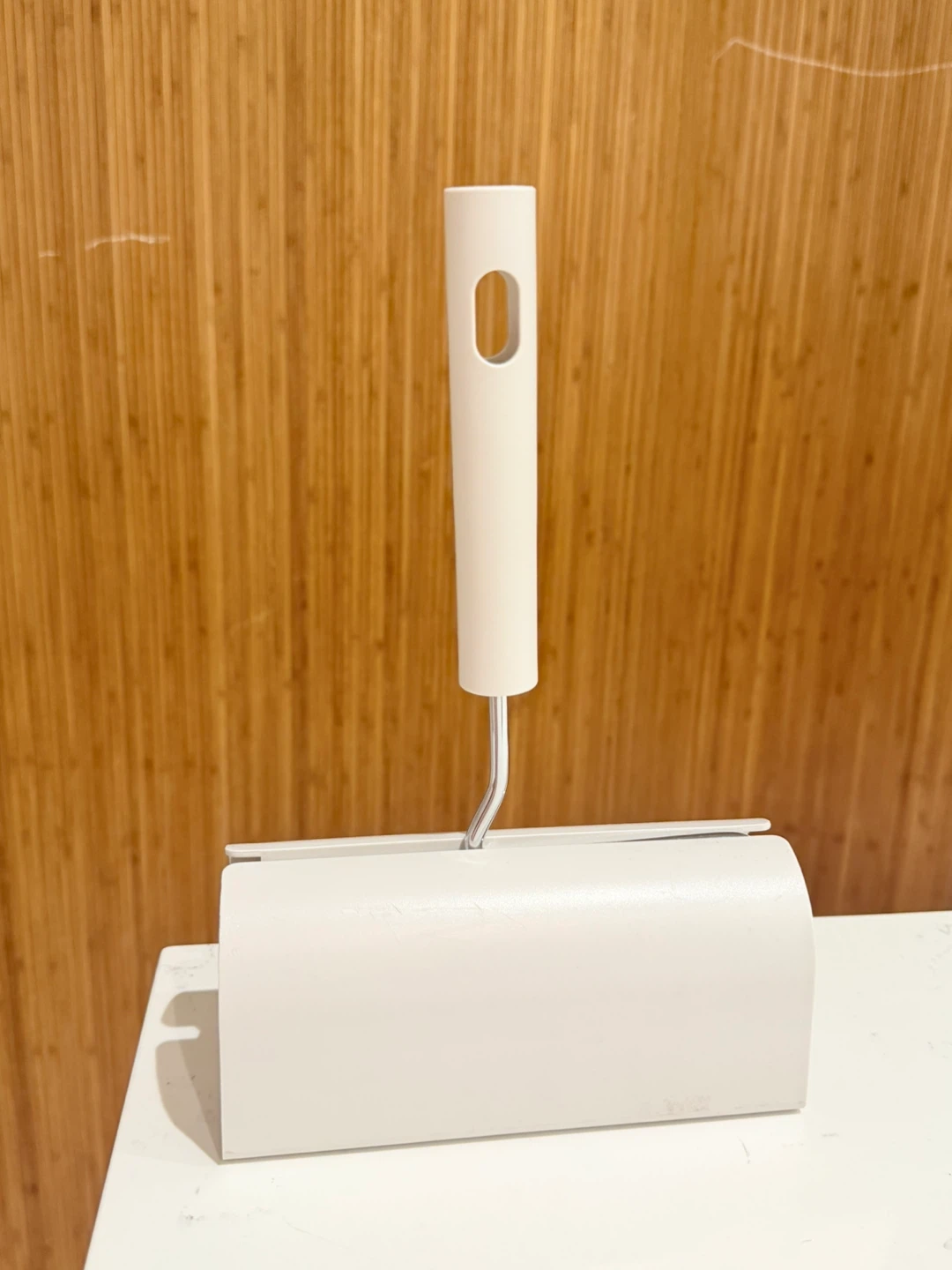 Reusable Lint Roller with Extra Rolls - photo 2