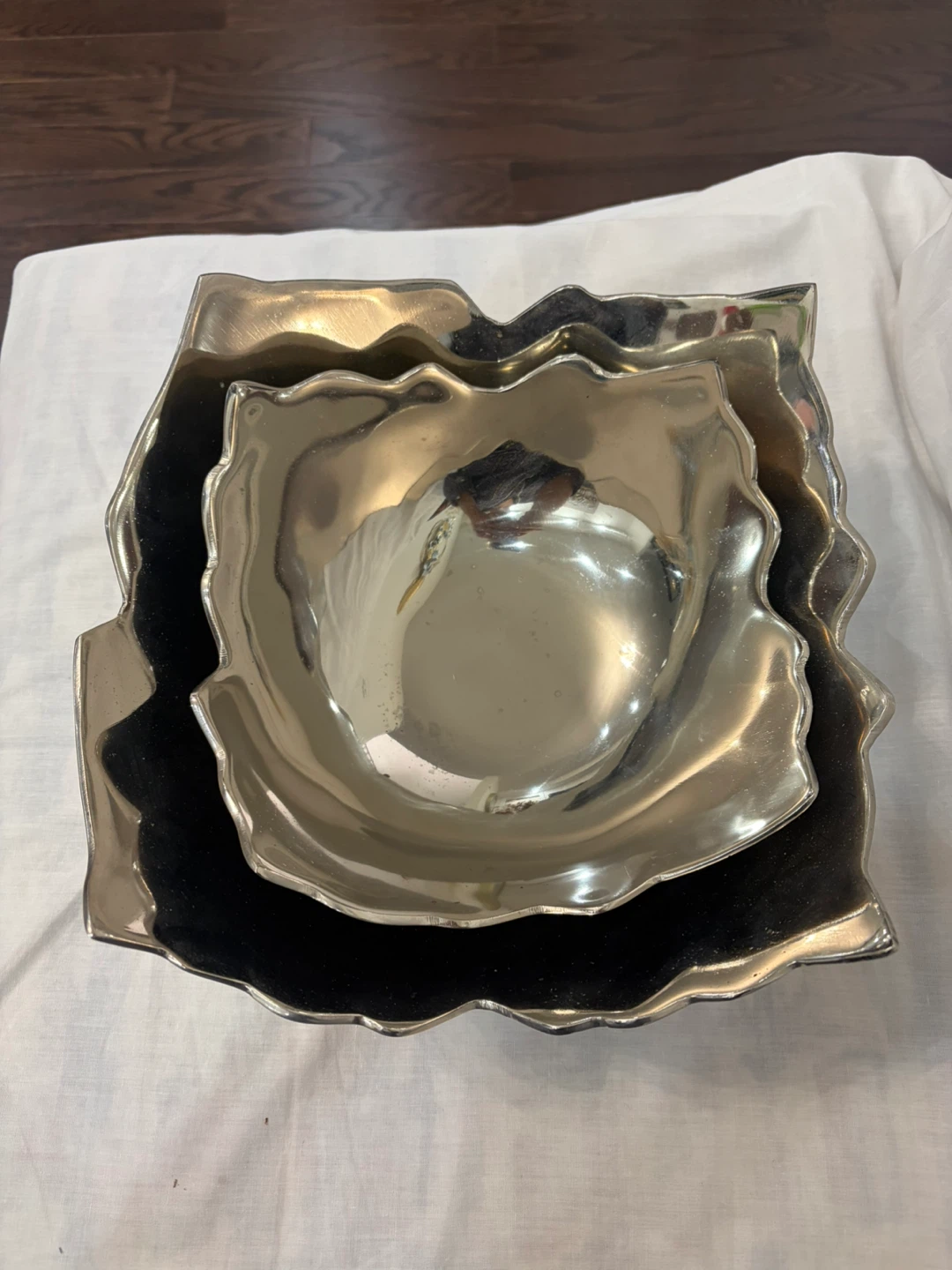 Set of 2 Decorative Silver Bowls - photo 4